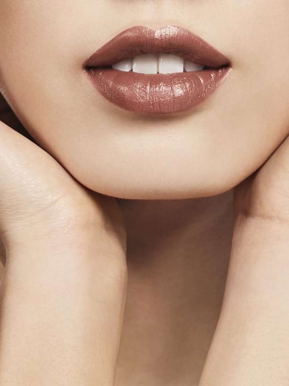 Dramatically Different Lipstick 37 Shy