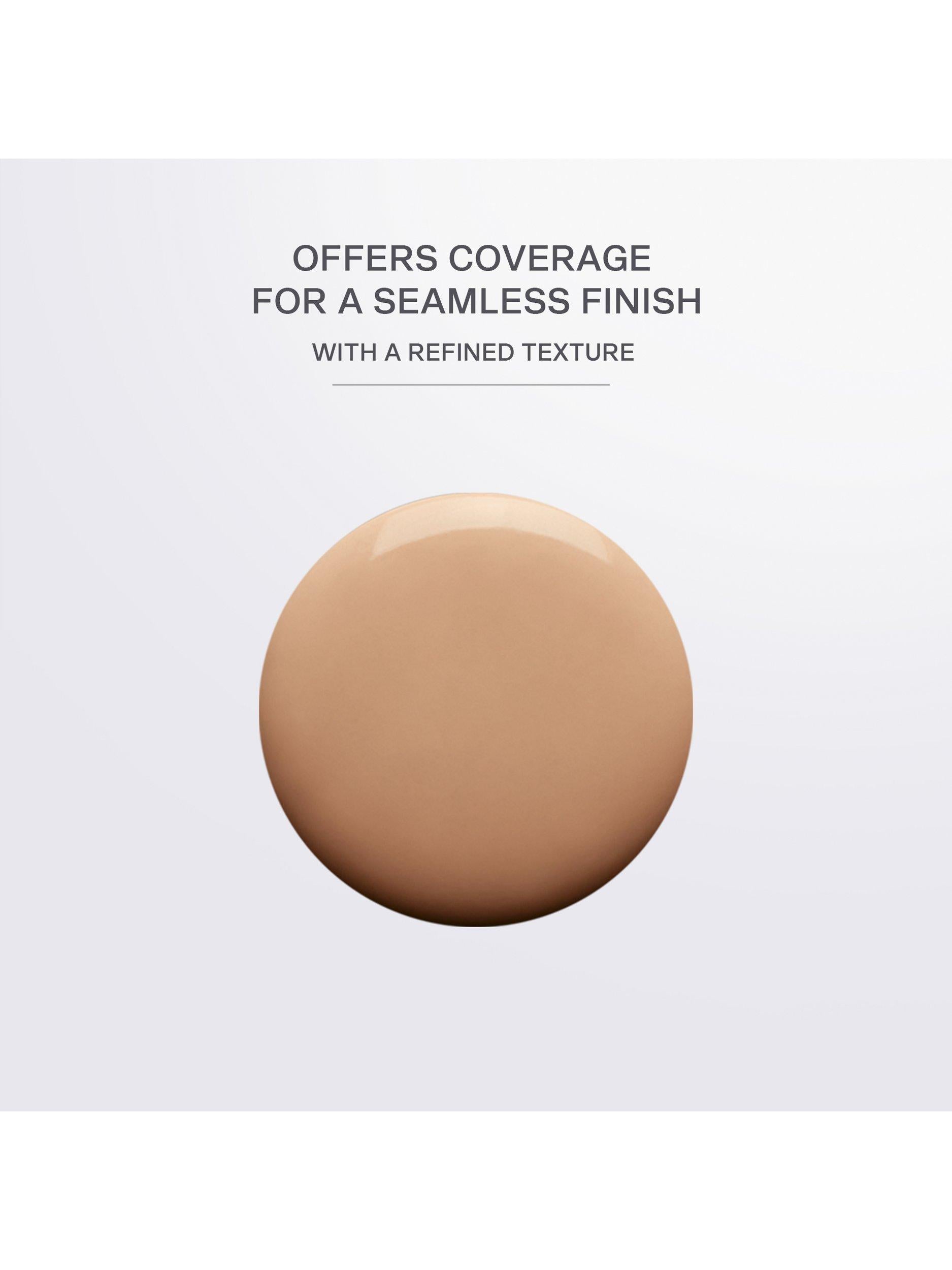 Skin Caviar Essence-in-Foundation SPF 25