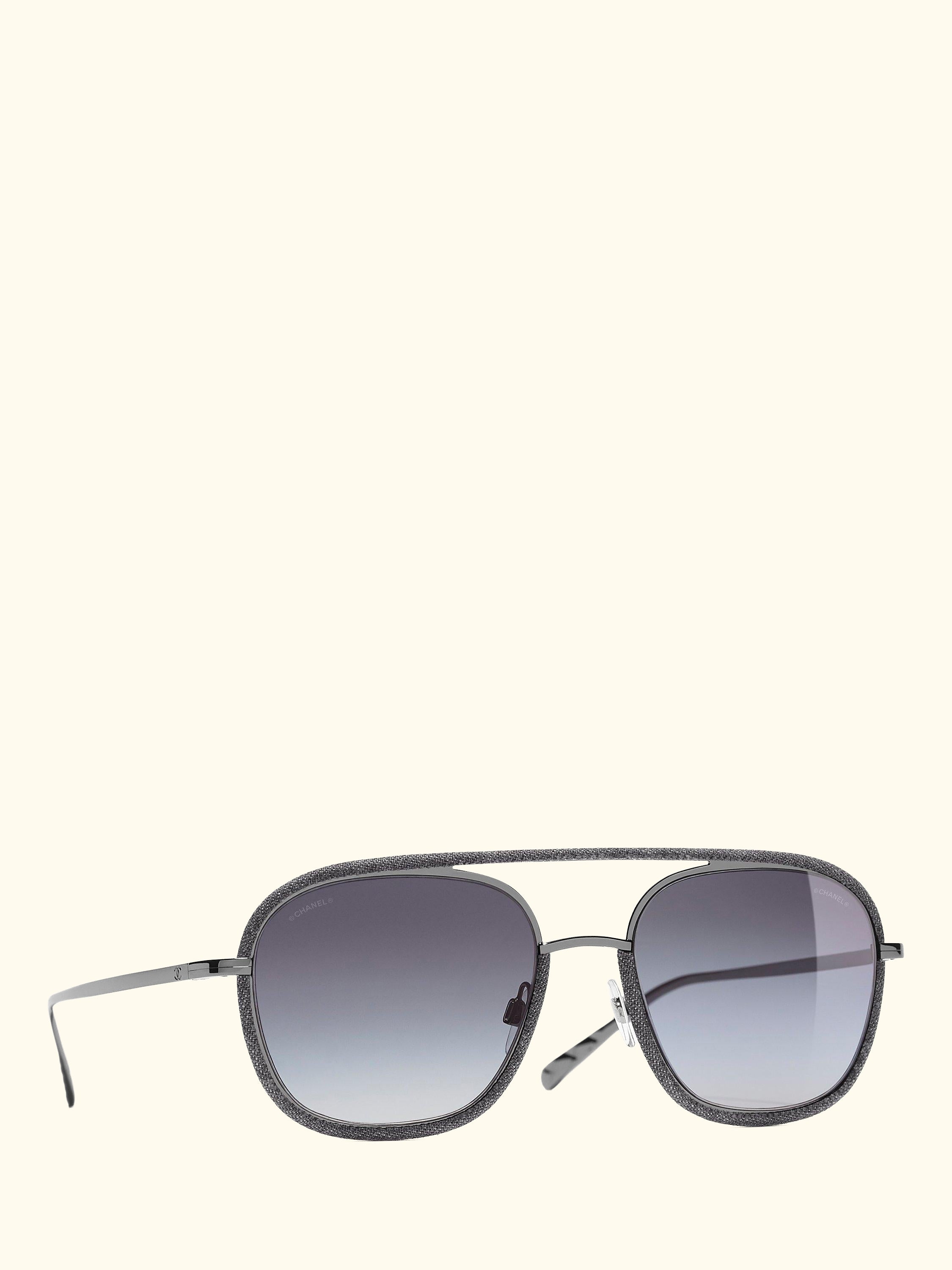 Oval Sunglasses CH4249J Silver/Grey Gradient