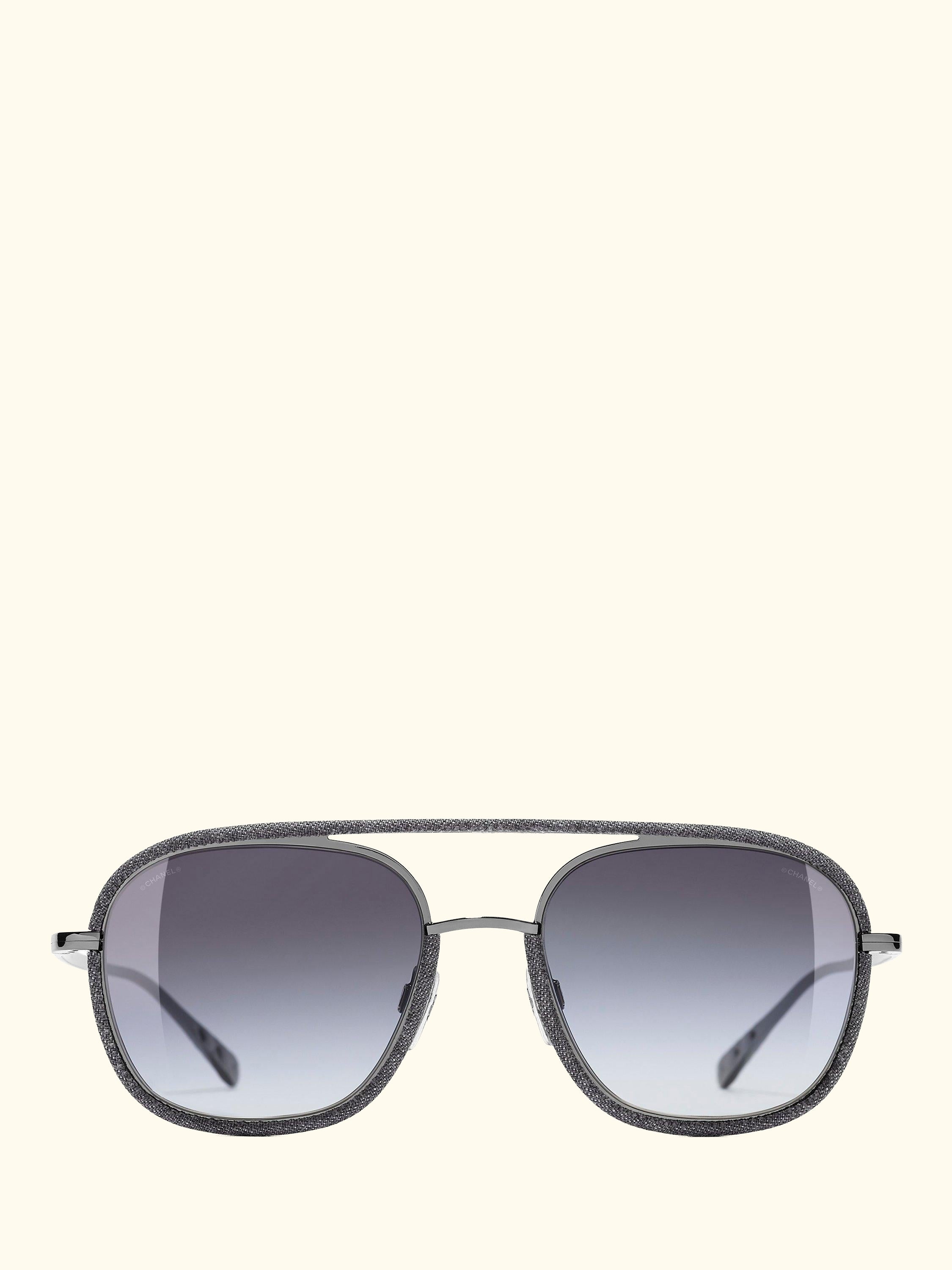 Oval Sunglasses CH4249J Silver/Grey Gradient