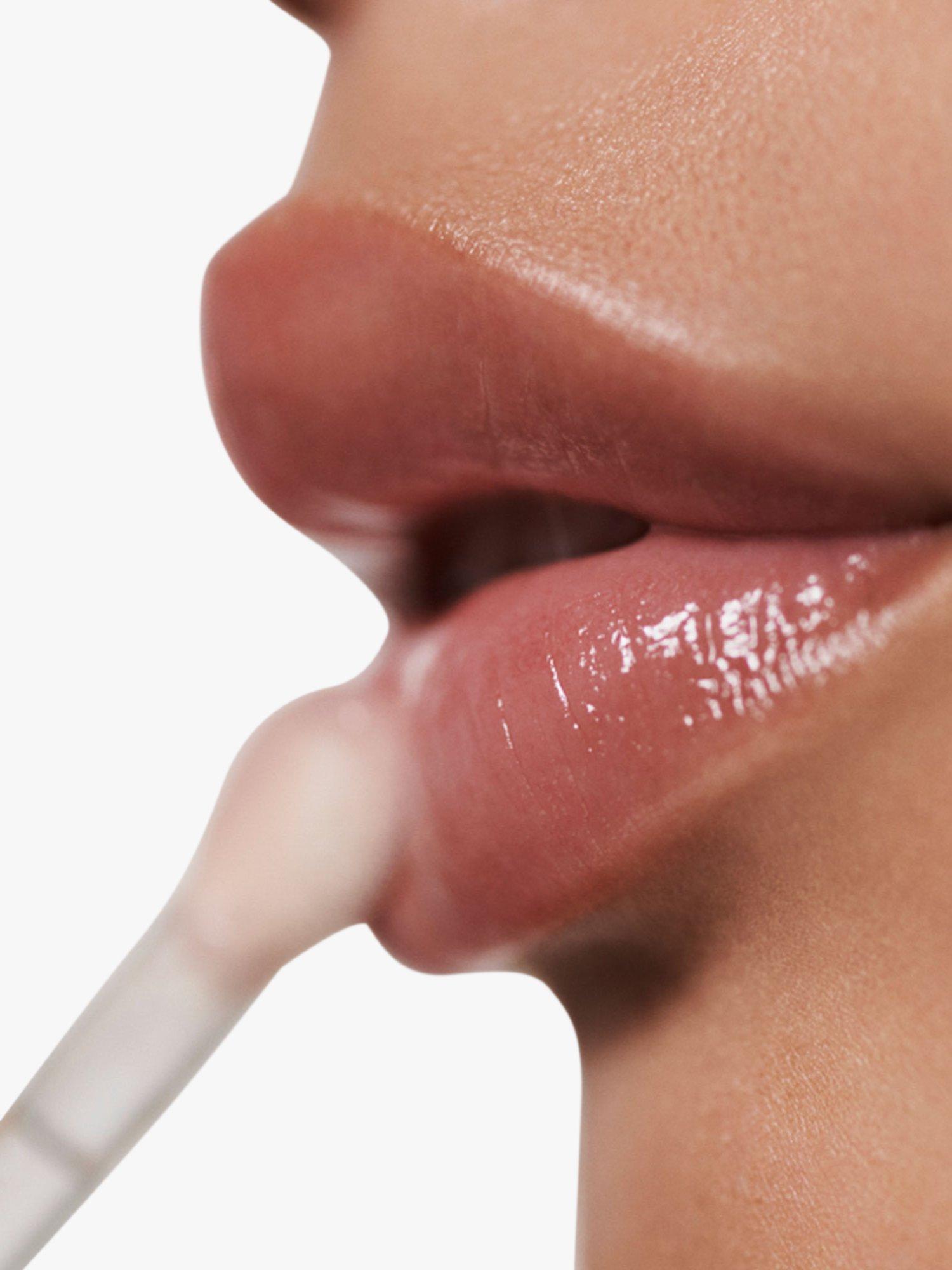 The Lip Volumiser