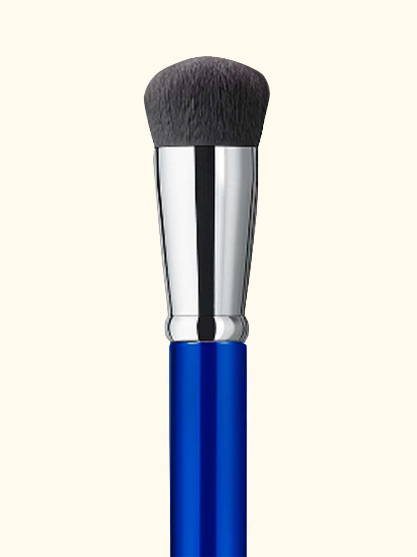 The Liquid Foundation Complexion Brush