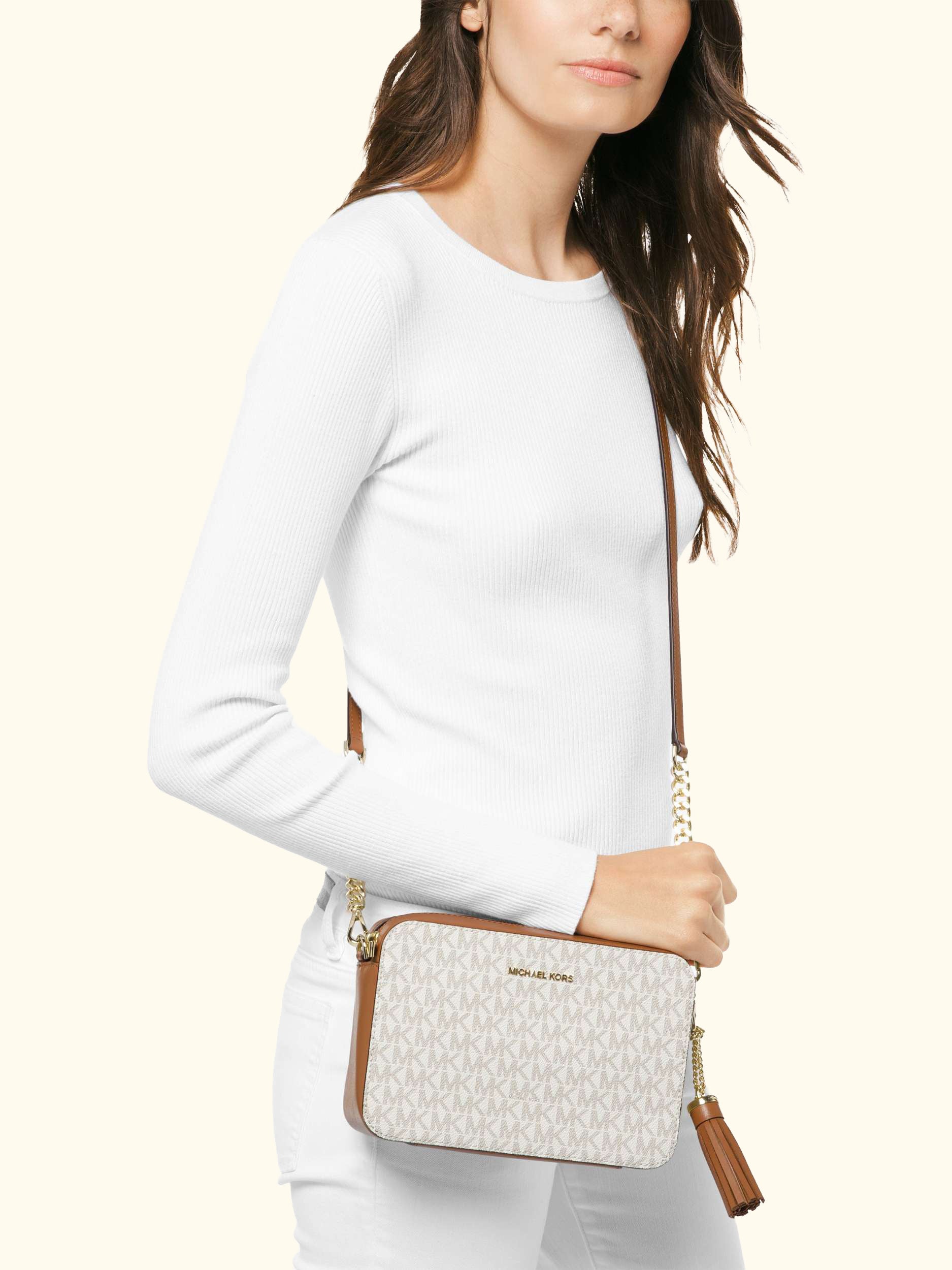 MICHAEL Michael Kors Crossbodies Medium Camera Bag