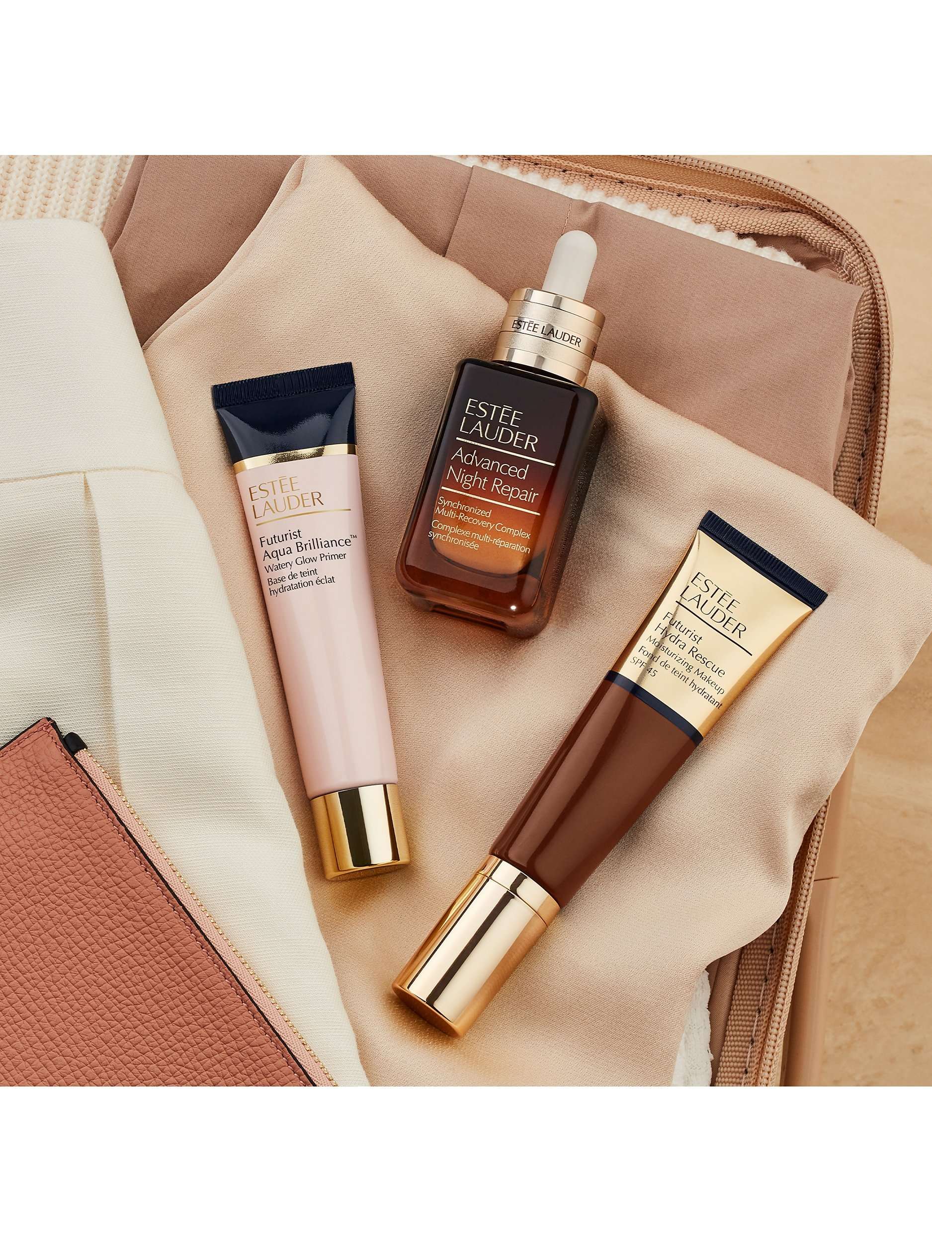 Futurist Hydra Rescue Moisturising Foundation SPF 45