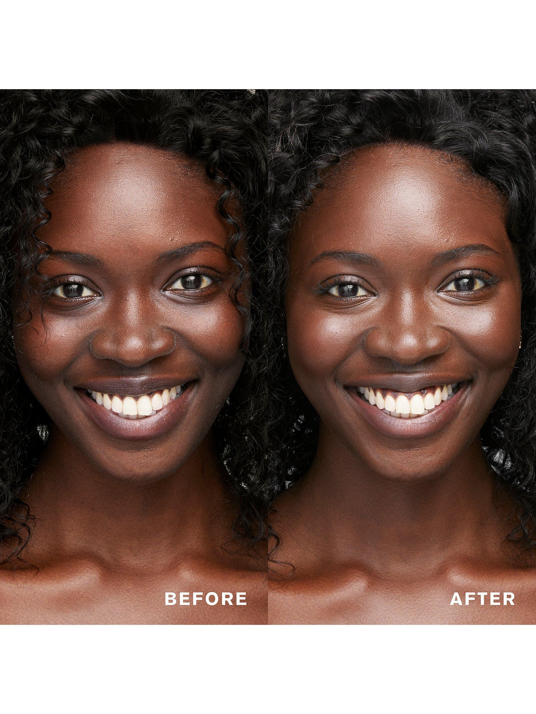 Futurist Hydra Rescue Moisturising Foundation SPF 45