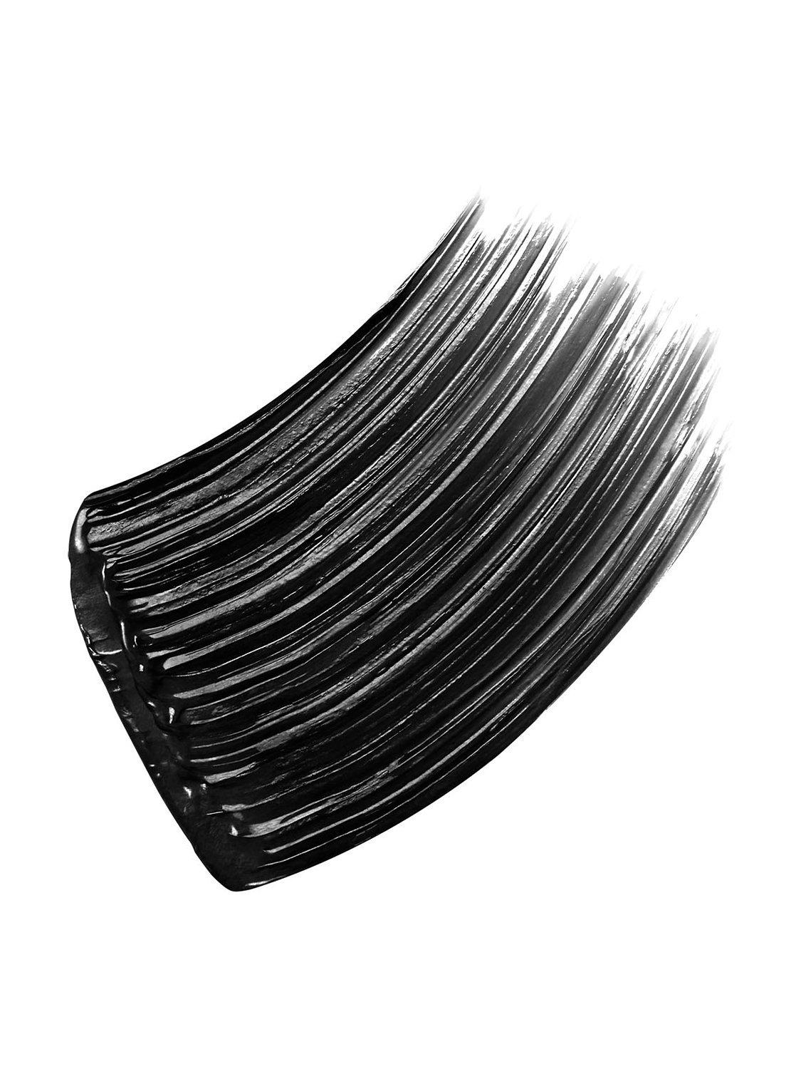 Mad Eyes Buildable Volume Mascara
