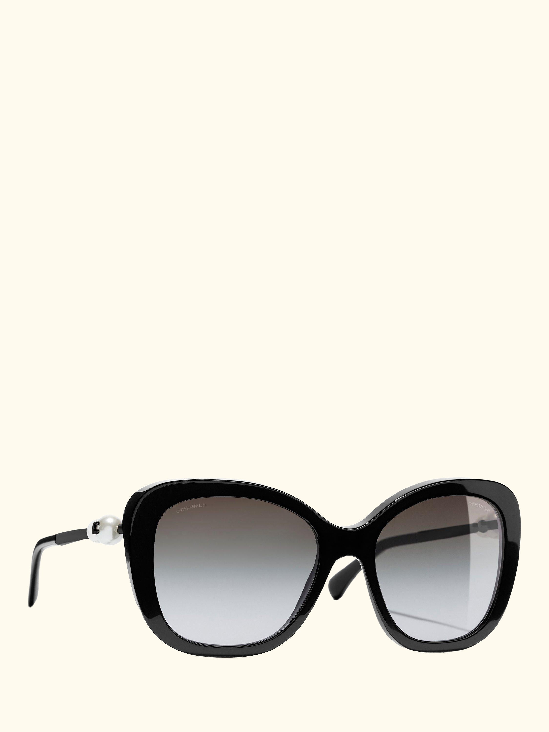Square Sunglasses CH5339H, Black/Grey Gradient