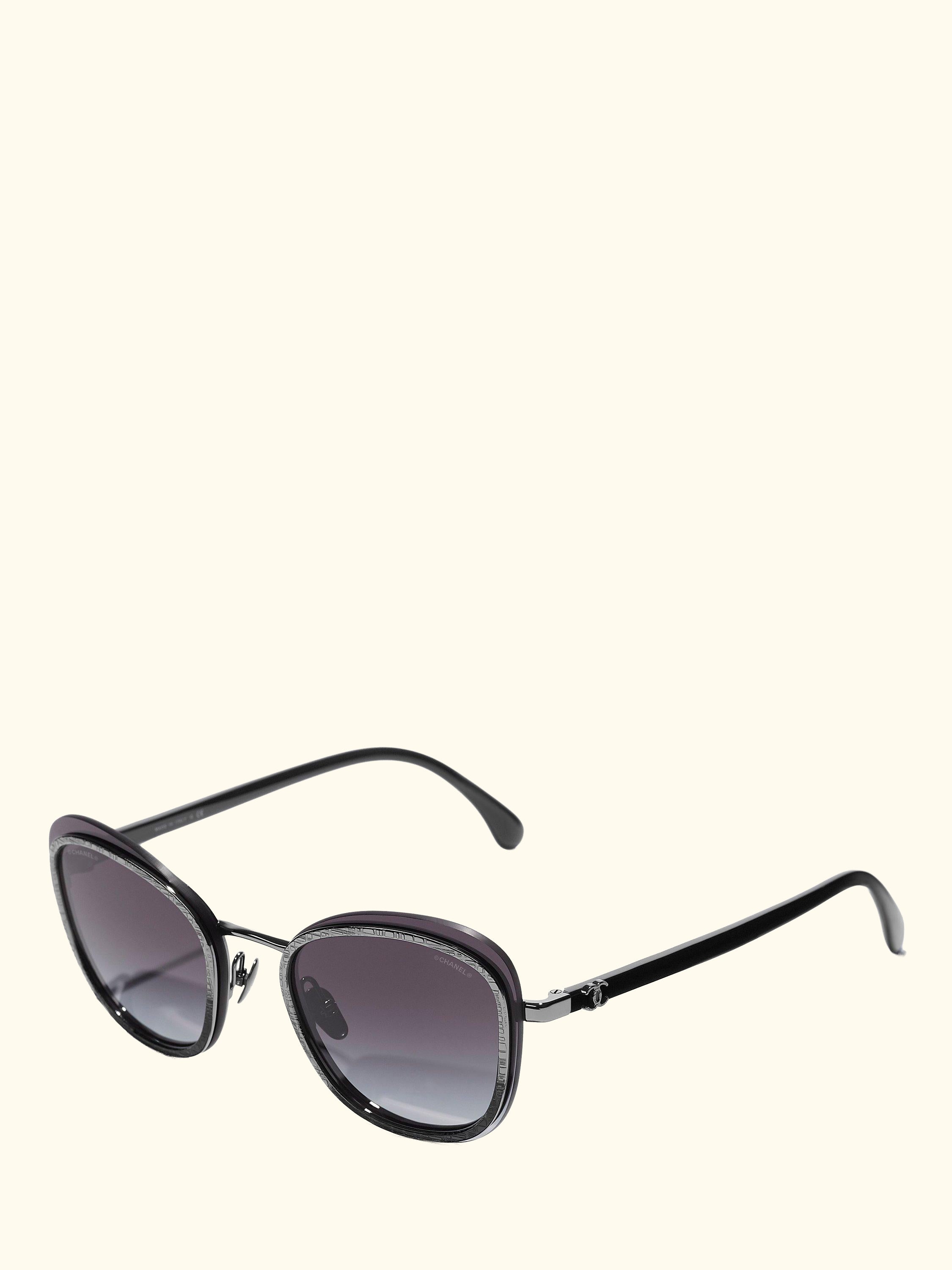 Oval Sunglasses CH4264 Gunmetal/Grey Gradient