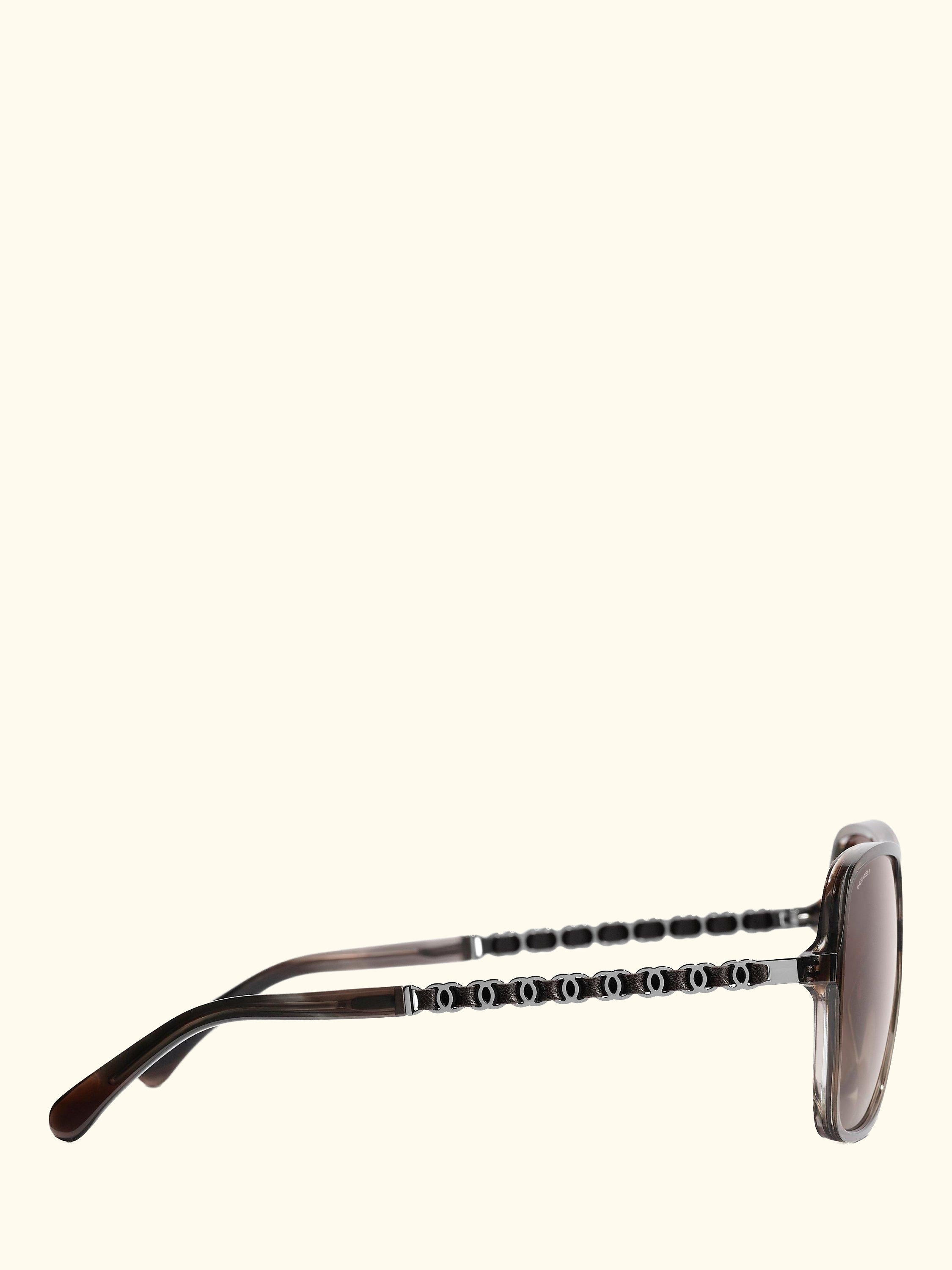 Square Sunglasses CH5439Q Striped Grey/Brown Gradient