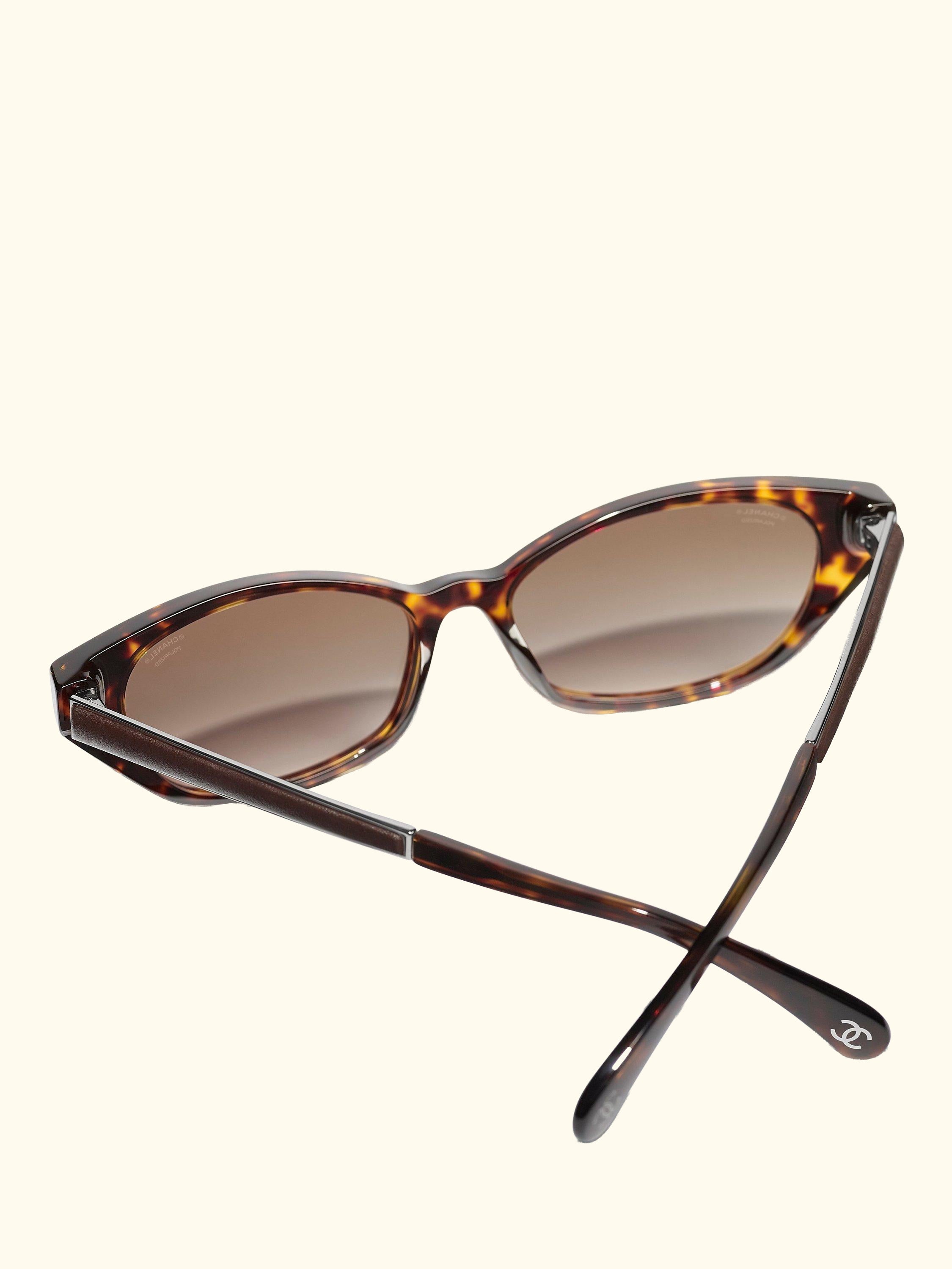 Polarised Cat's Eye Sunglasses CH5438Q Havana/Brown Gradient