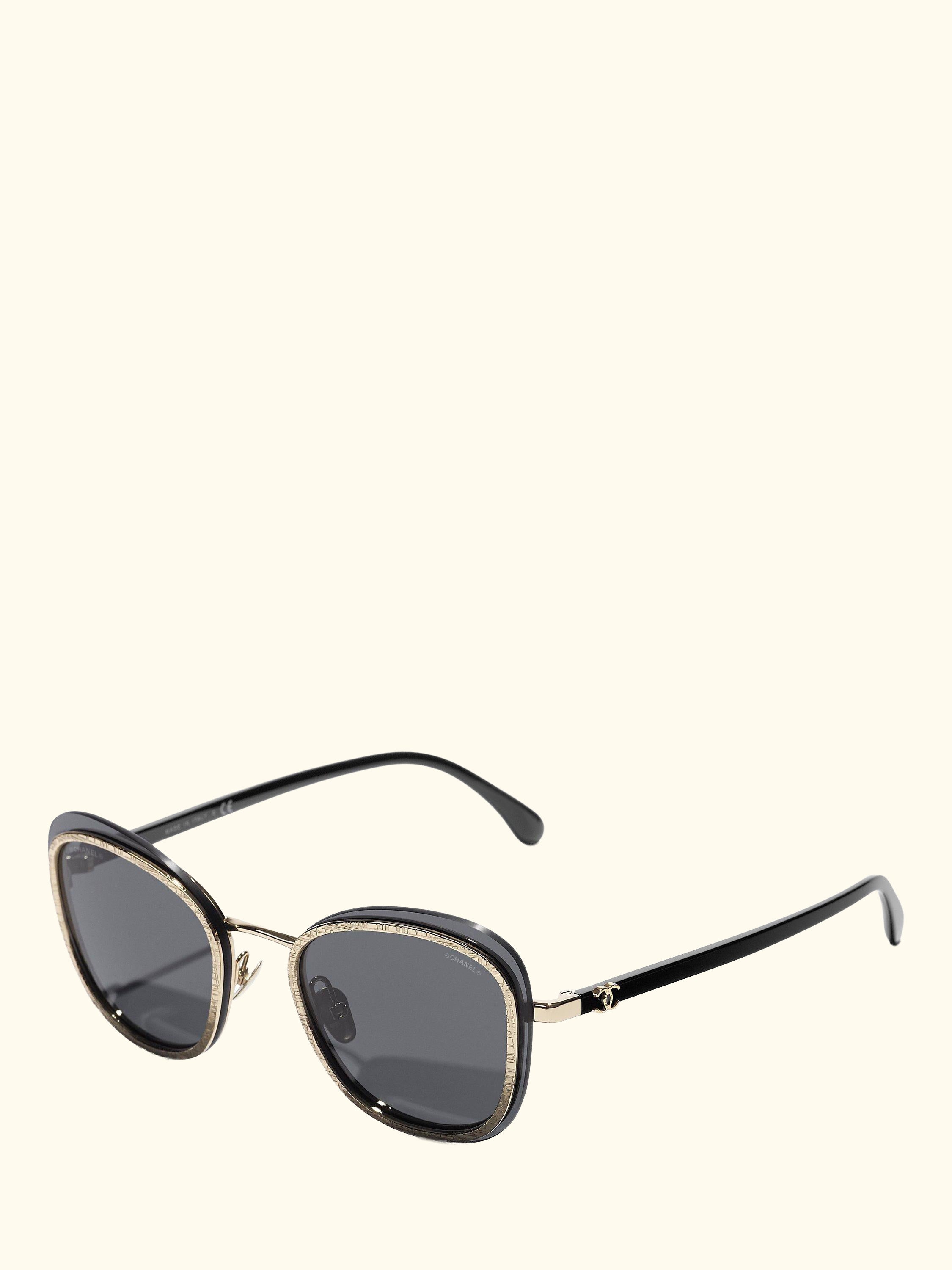 Oval Sunglasses CH4264 Black