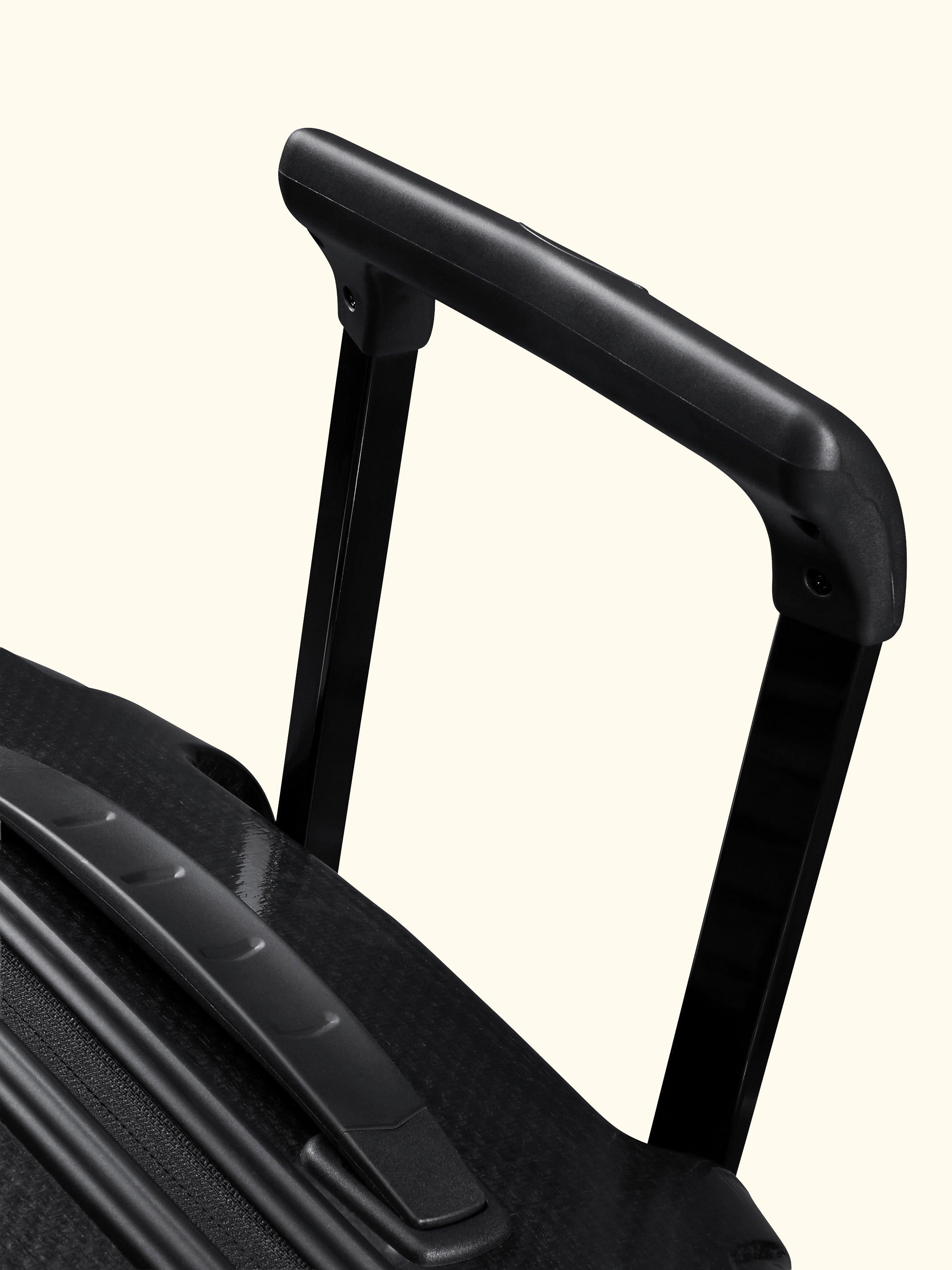 C-Lite Spinner 4-Wheel 75cm Large Suitcase