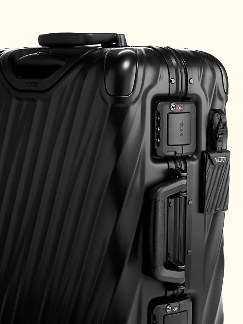 19 Degree Aluminum Extended Trip 77.5cm 8-Wheel Large Suitcase