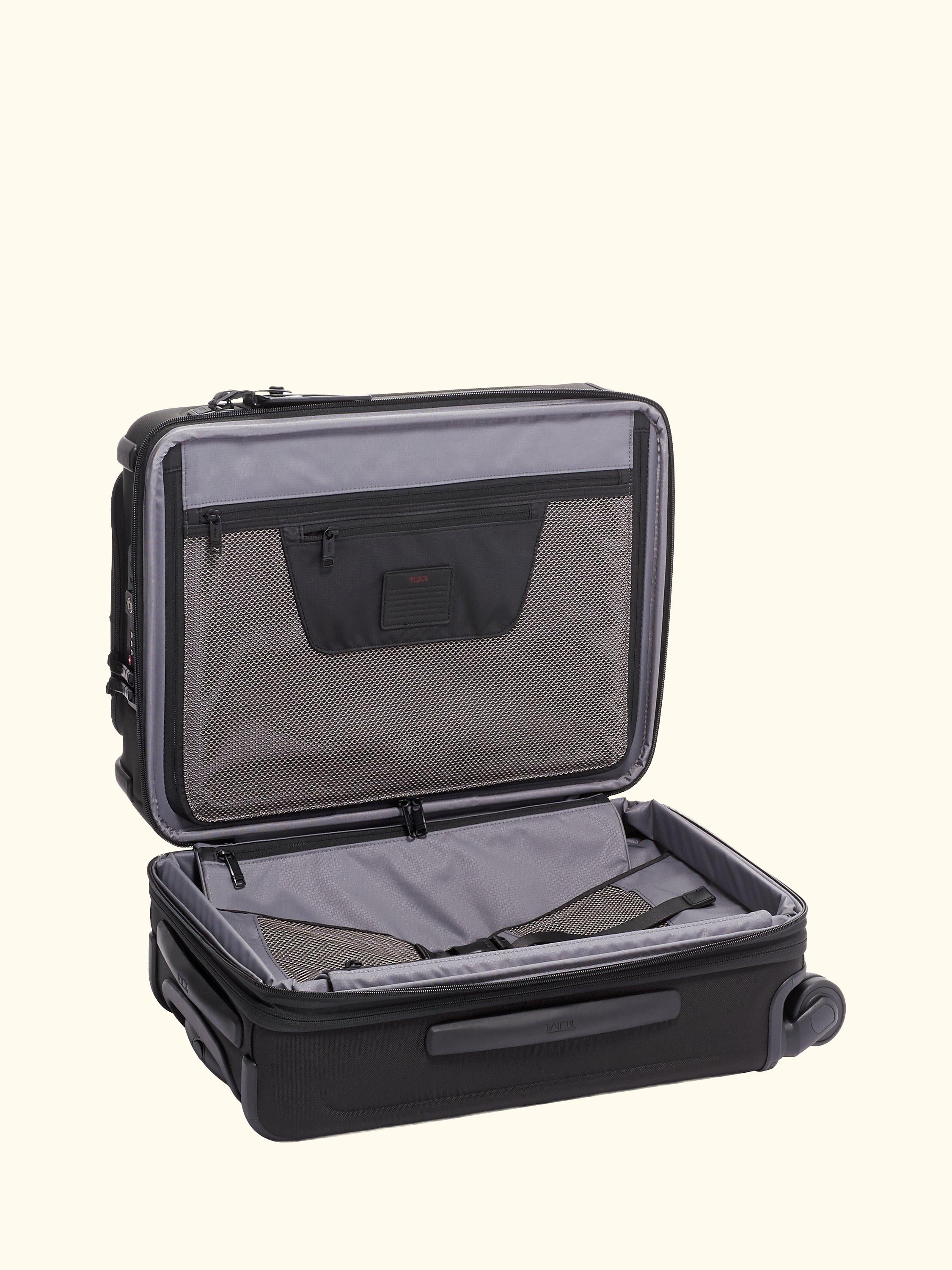 Alpha 3 International 56cm 4-Wheel Expandable Cabin Case, Black