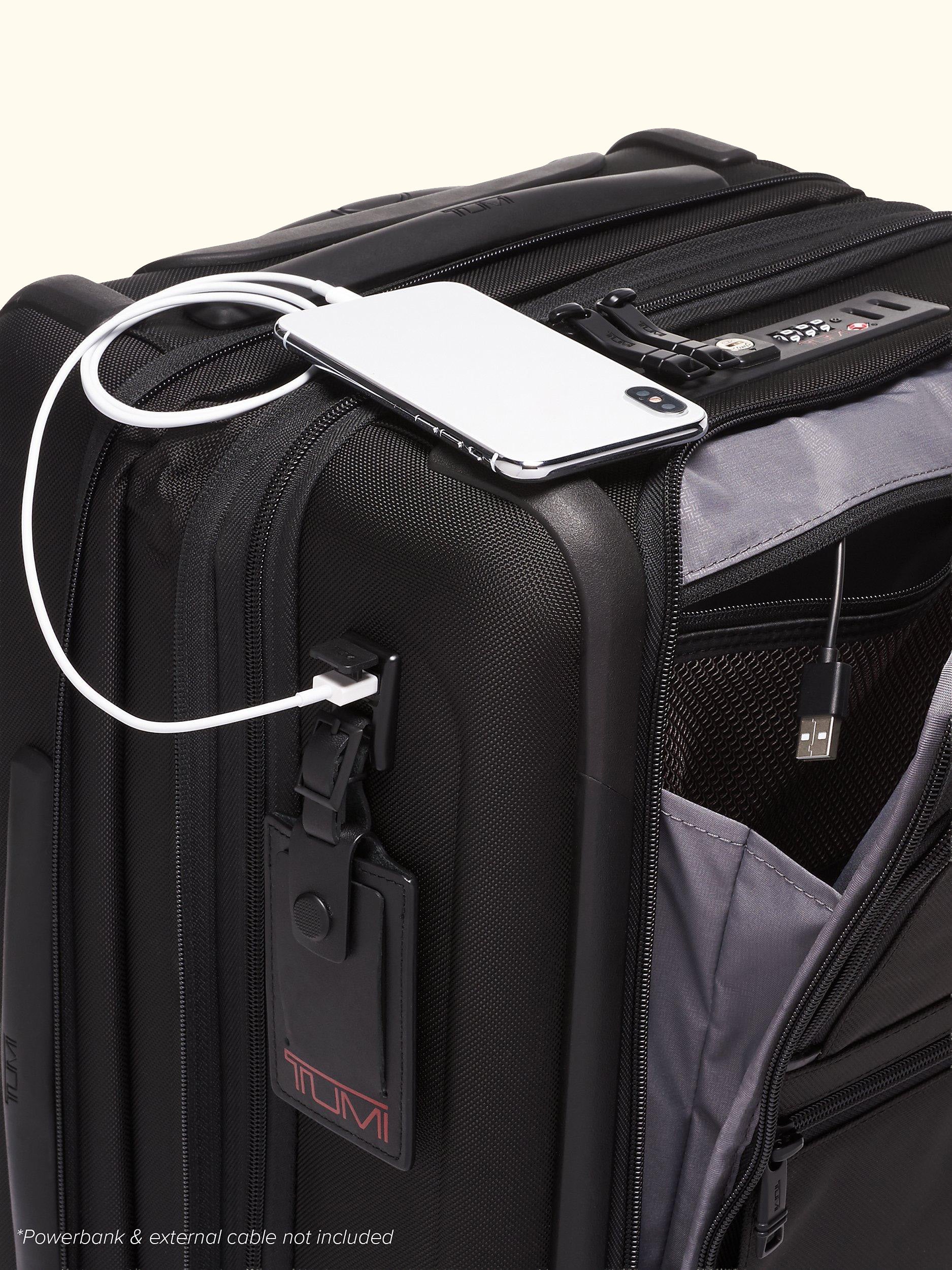 Alpha 3 International 56cm 4-Wheel Expandable Cabin Case, Black