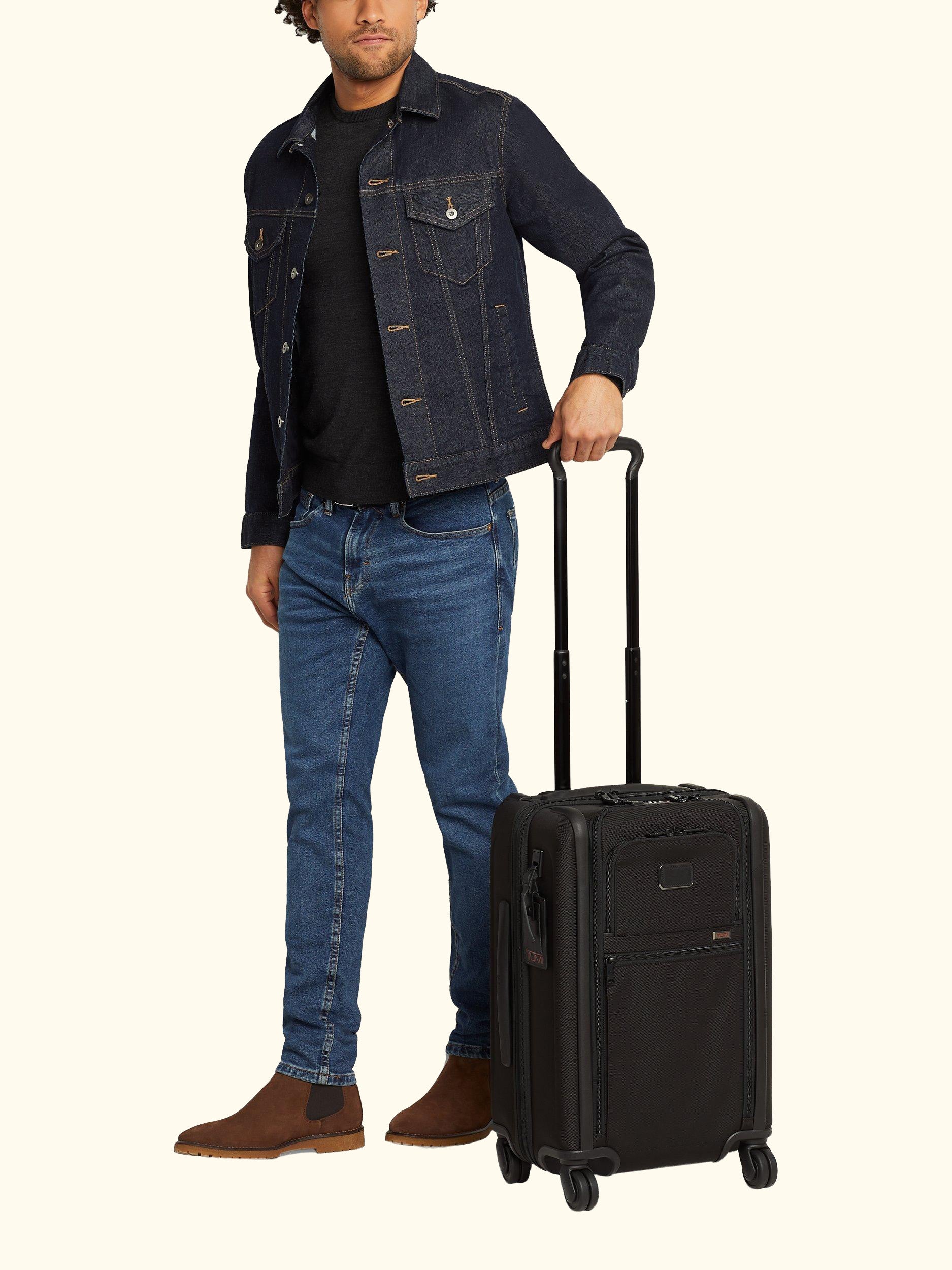 Alpha 3 International 56cm 4-Wheel Expandable Cabin Case, Black