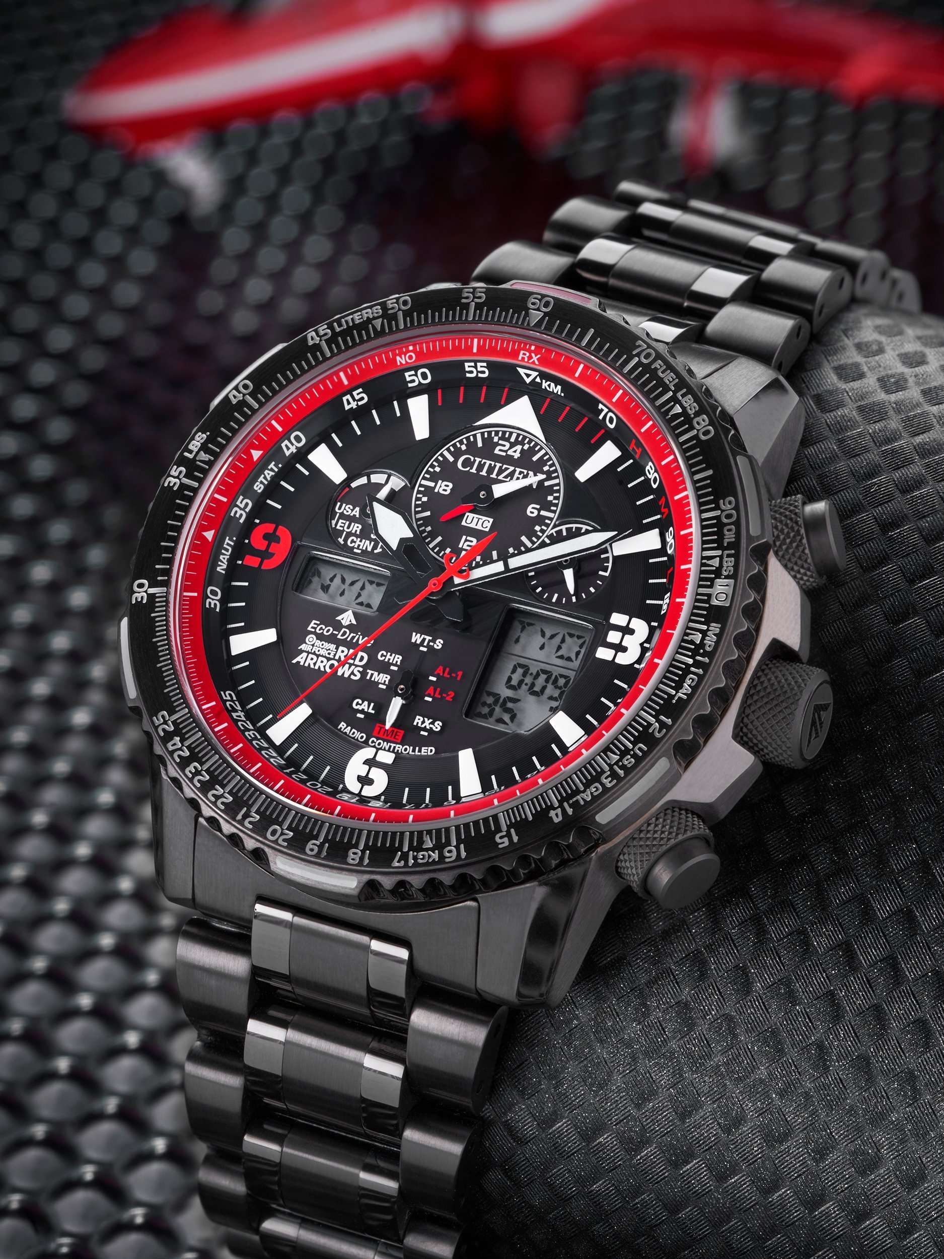 JY8087-51E Men's Limited Edition Red Arrows Skyhawk A.T Chronograph Bracelet Strap Watch, Black