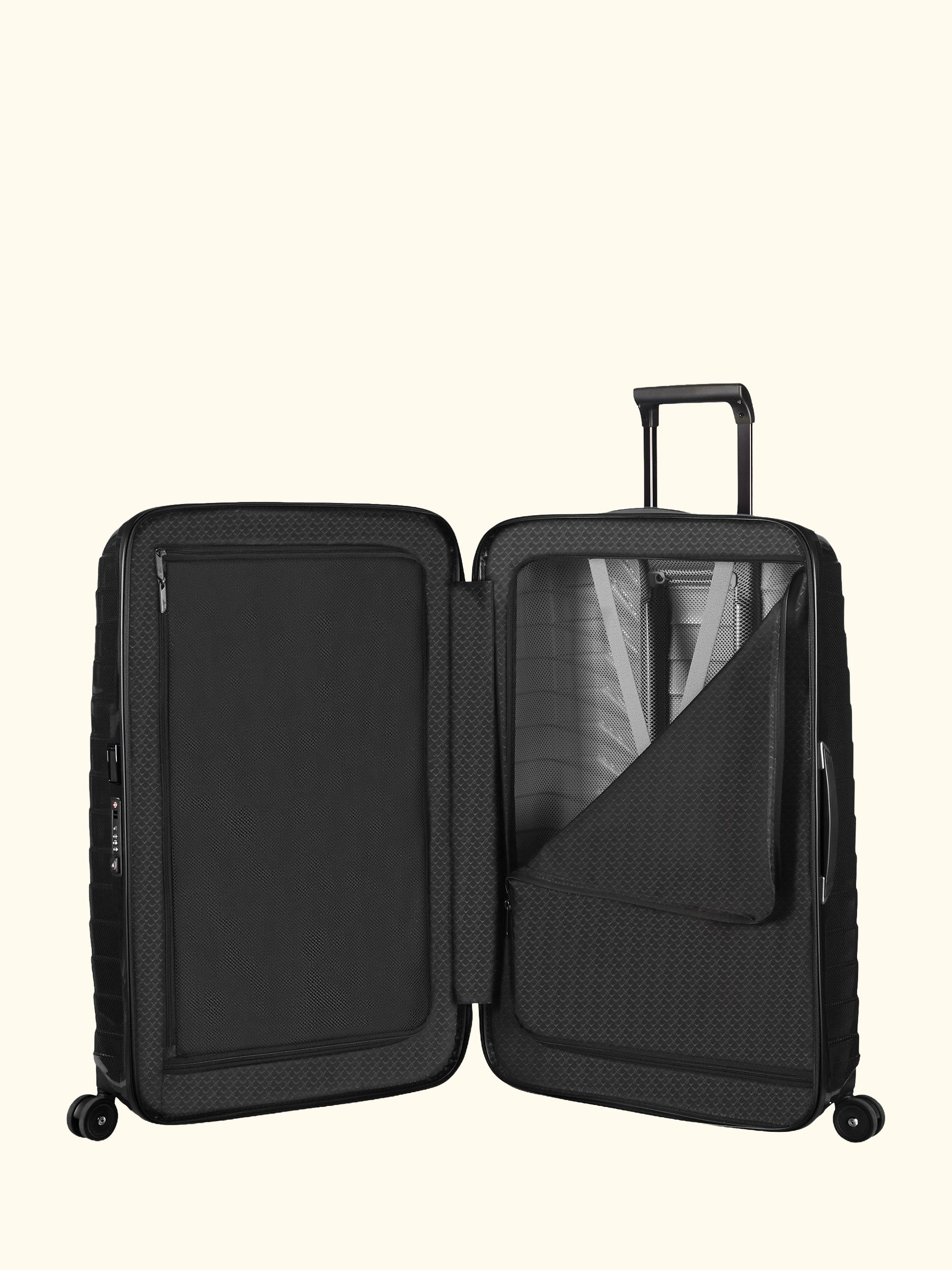 Proxis 4-Wheel 69cm Medium Suitcase