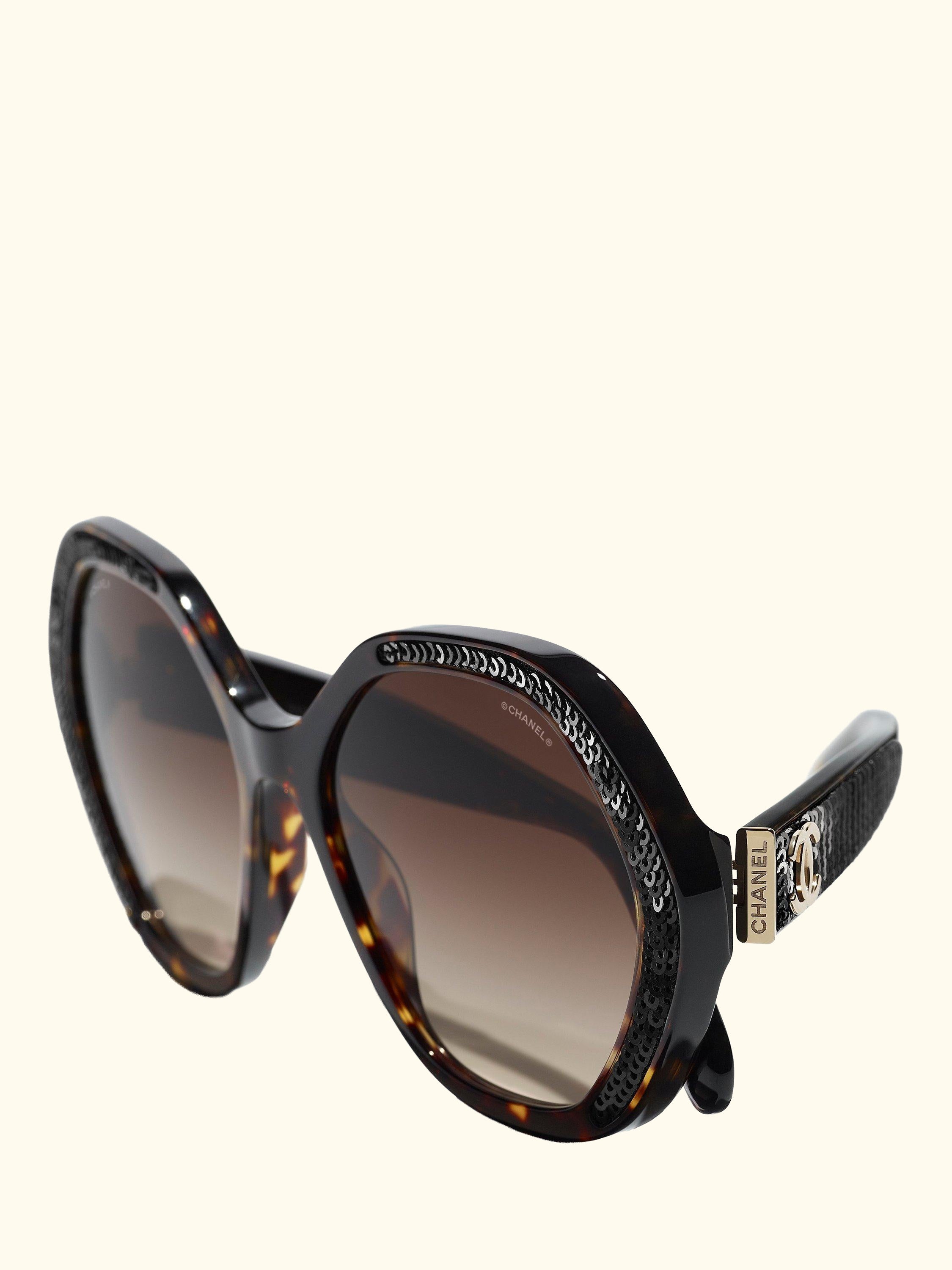 Irregular Sunglasses CH5451 Shiny Tortoise/Brown Gradient