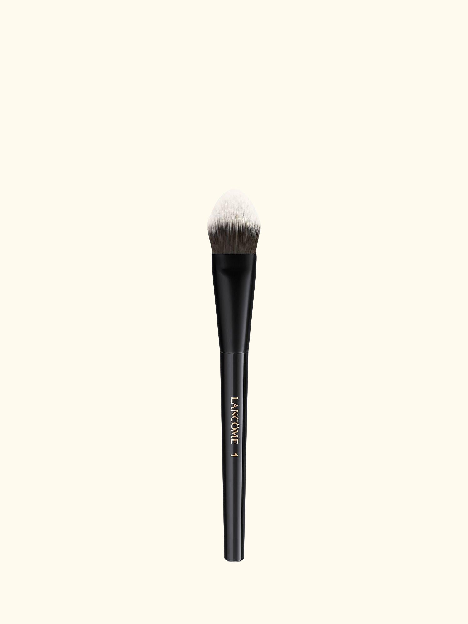 Full Flat Brush N°1 Foundation Brush