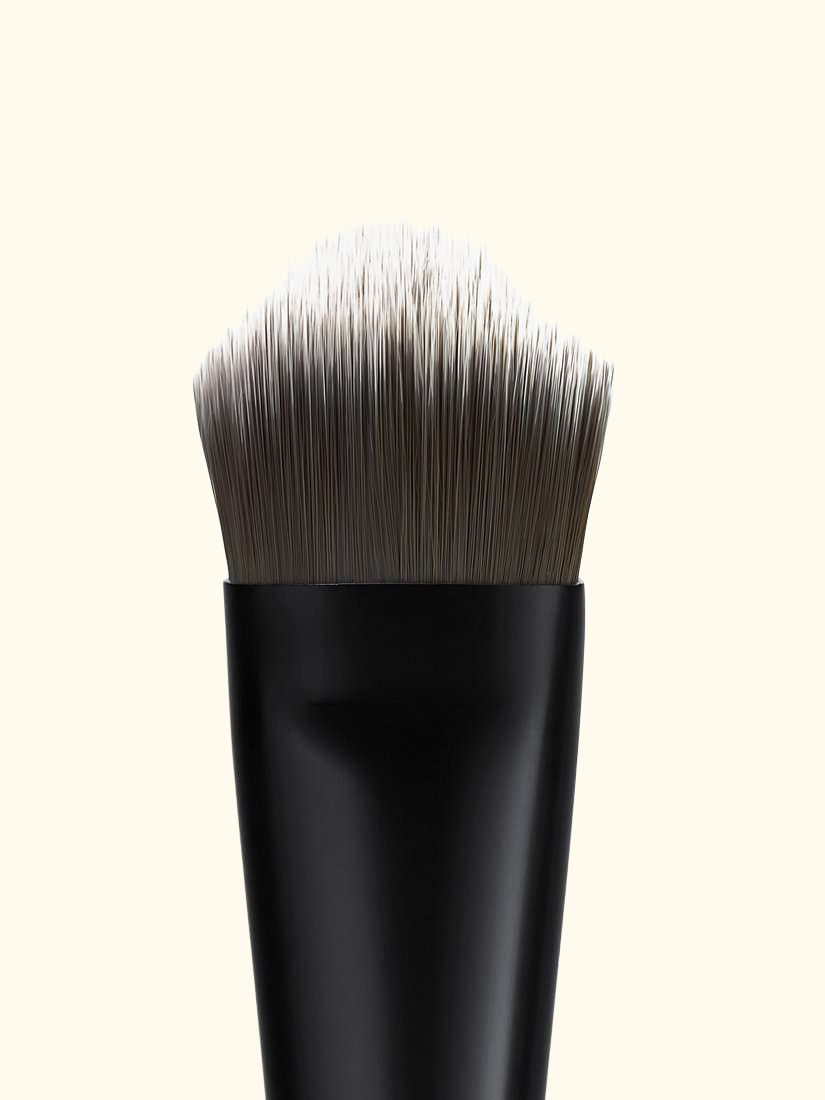 Full Flat Brush N°1 Foundation Brush