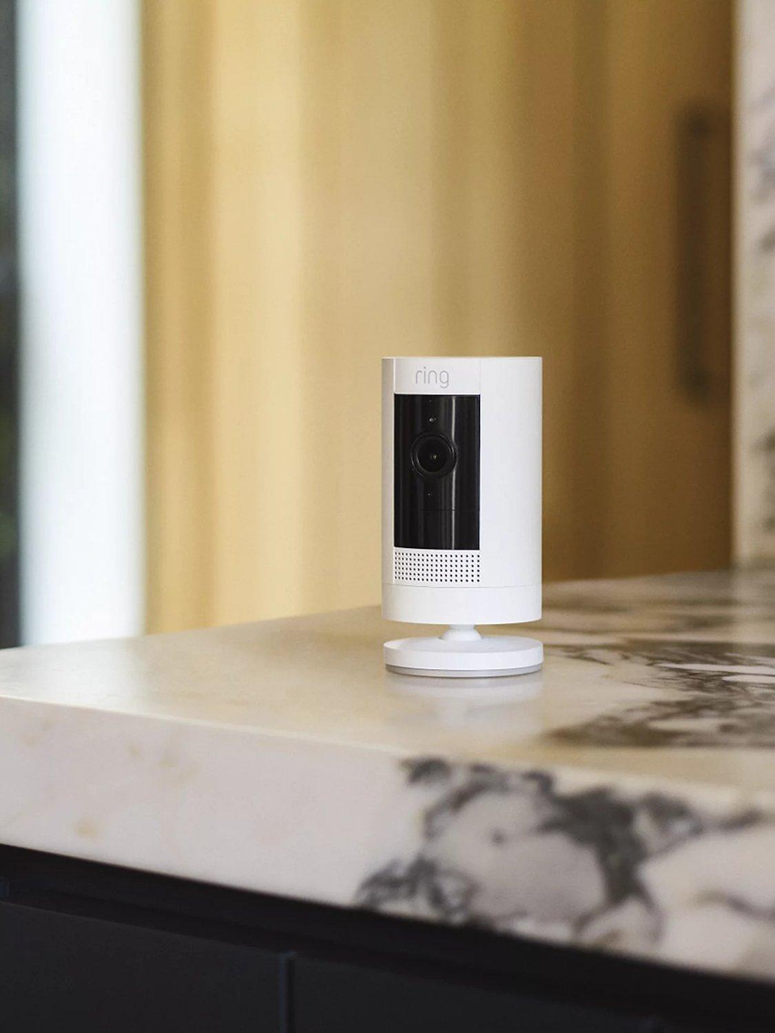 Stick Up Cam Smart Security Camera with Built-in Wi-Fi, Battery Powered, White (new)