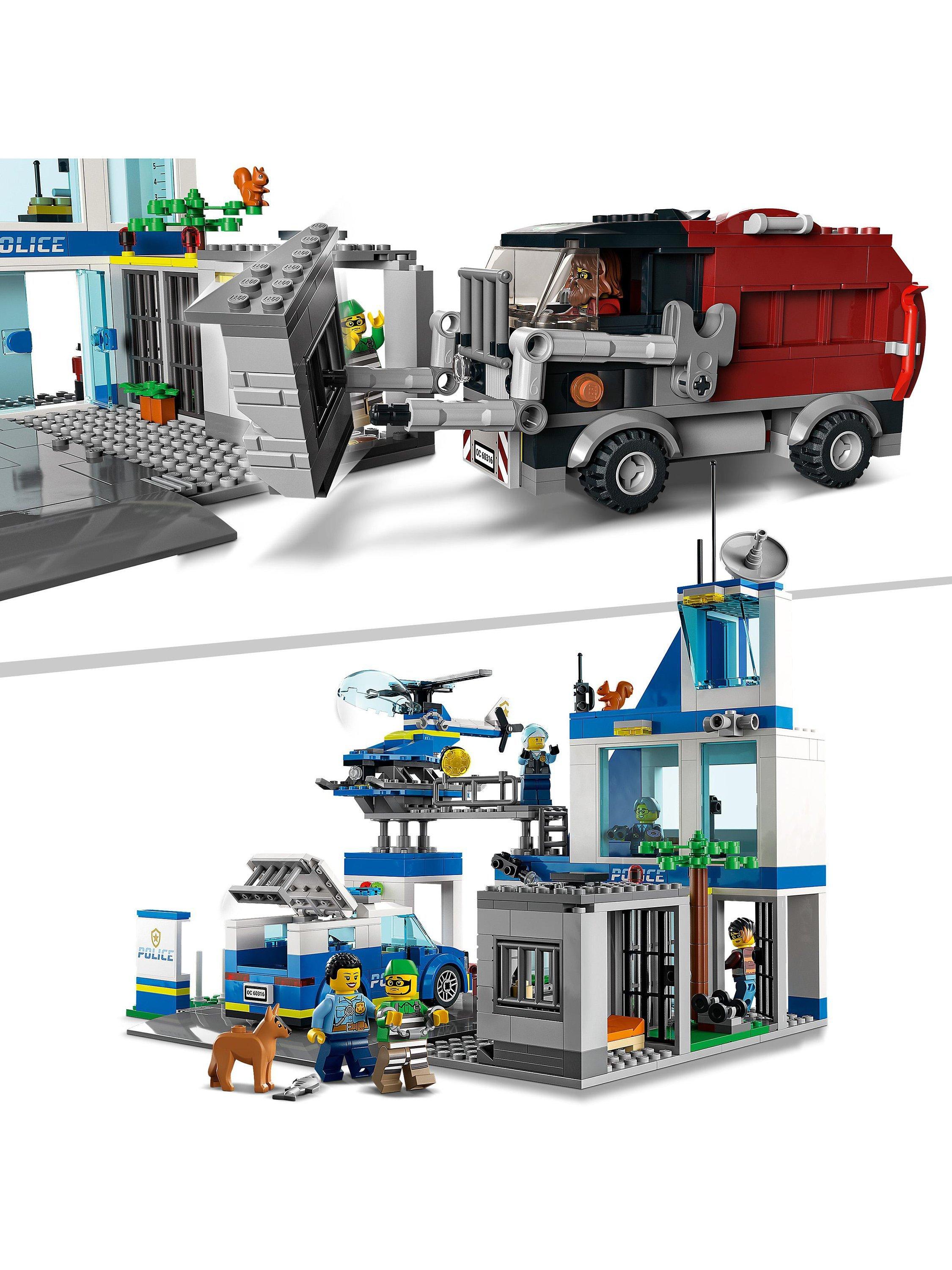 City 60316 Police Station