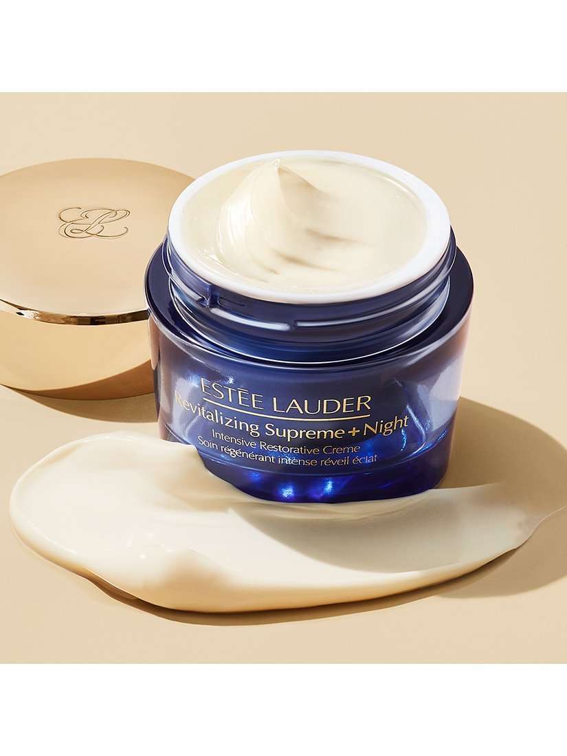 Revitalizing Supreme+ Night Intensive Restorative Crème, 50ml