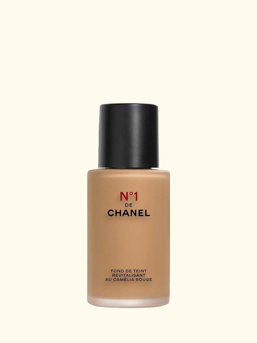 N°1 De CHANEL Revitalising Foundation Illuminates - Hydrates - Protects
