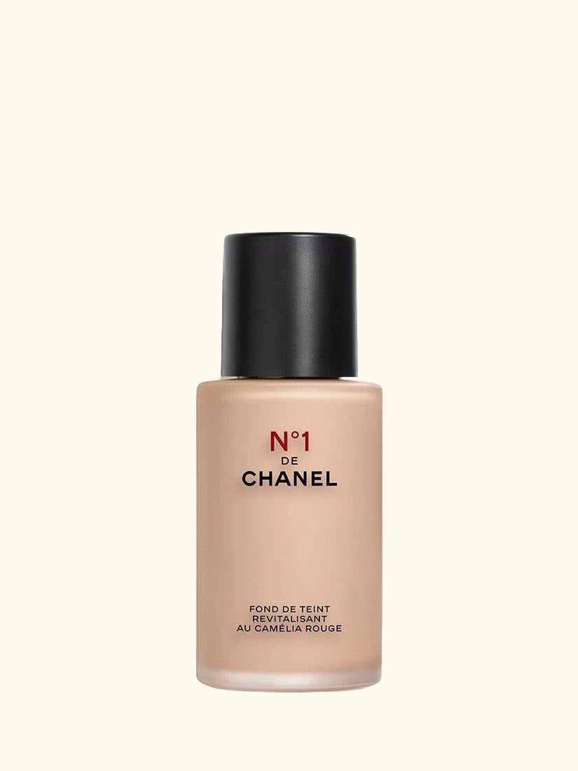 N°1 De CHANEL Revitalising Foundation Illuminates - Hydrates - Protects