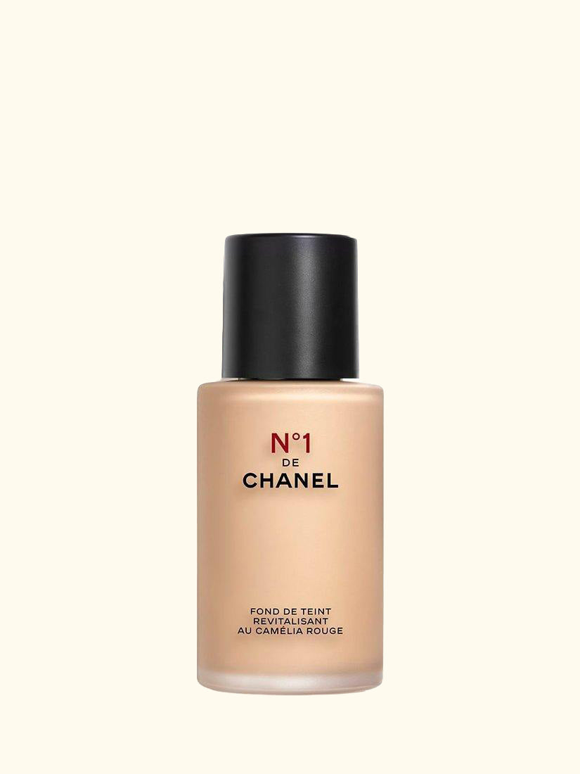 N°1 De CHANEL Revitalising Foundation Illuminates - Hydrates - Protects