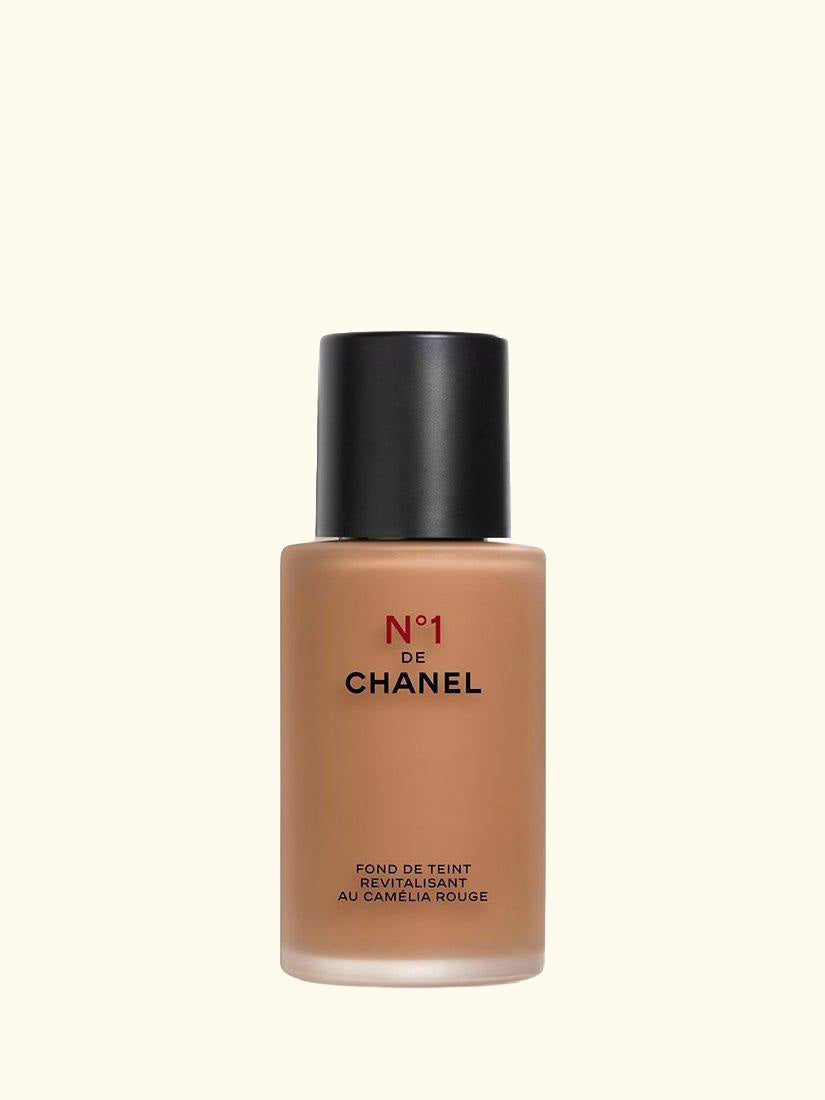 N°1 De CHANEL Revitalising Foundation Illuminates - Hydrates - Protects