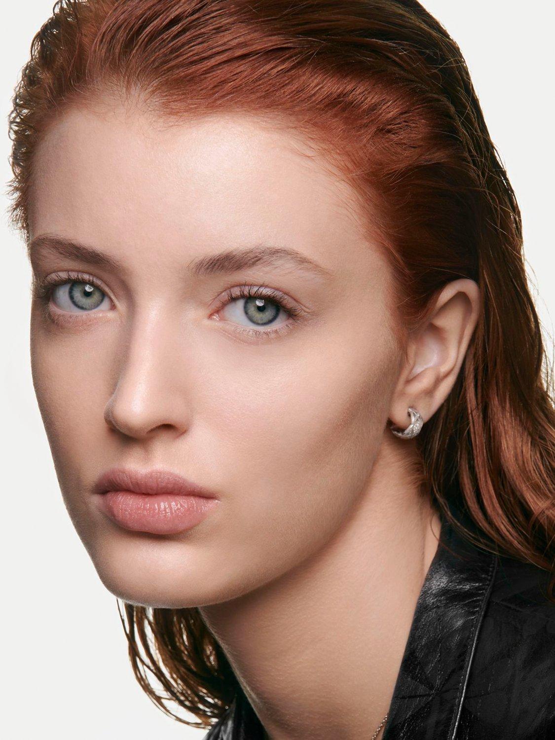 N°1 De CHANEL Revitalising Foundation Illuminates - Hydrates - Protects