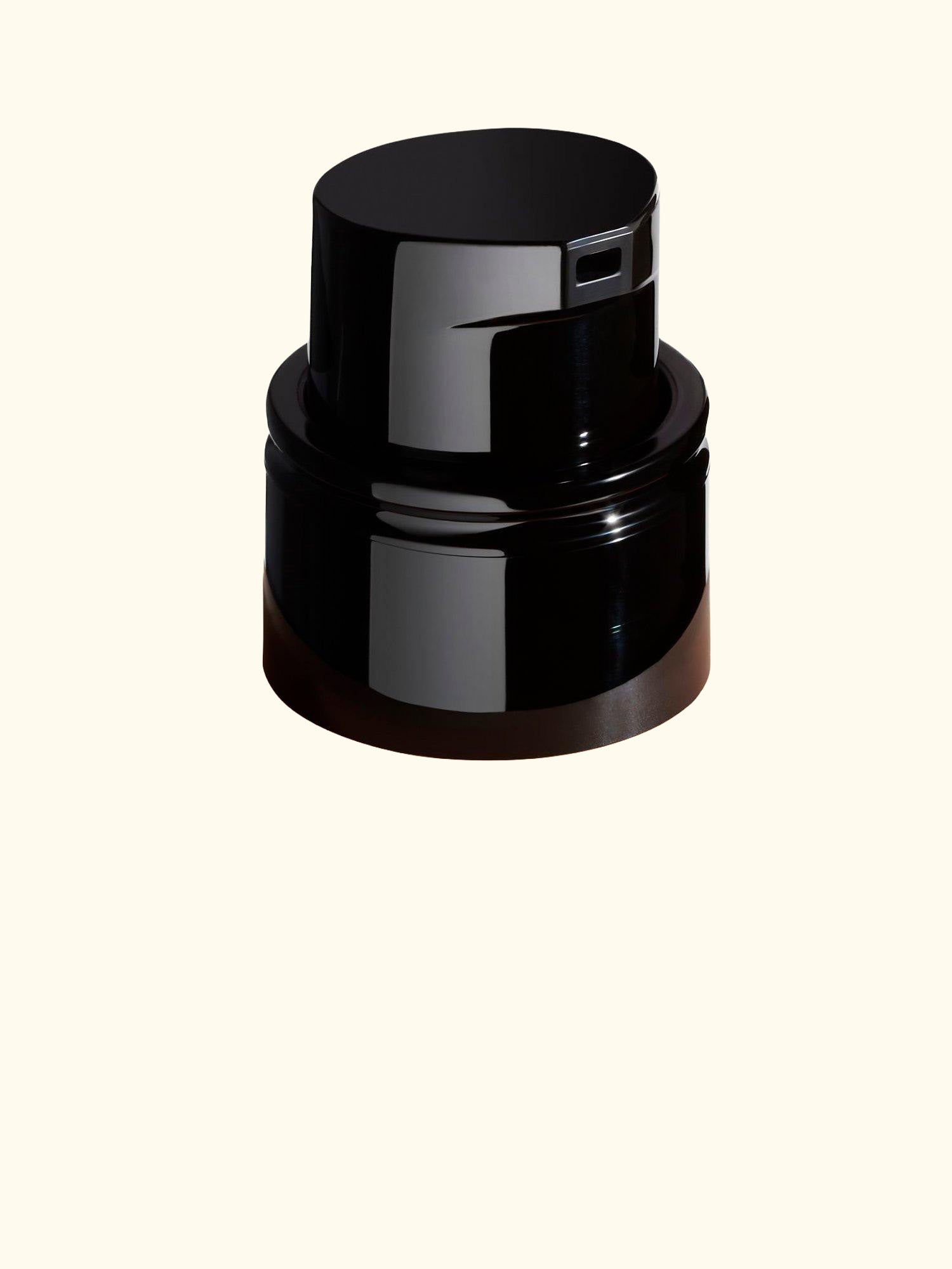 N°1 De CHANEL Revitalising Foundation Illuminates - Hydrates - Protects