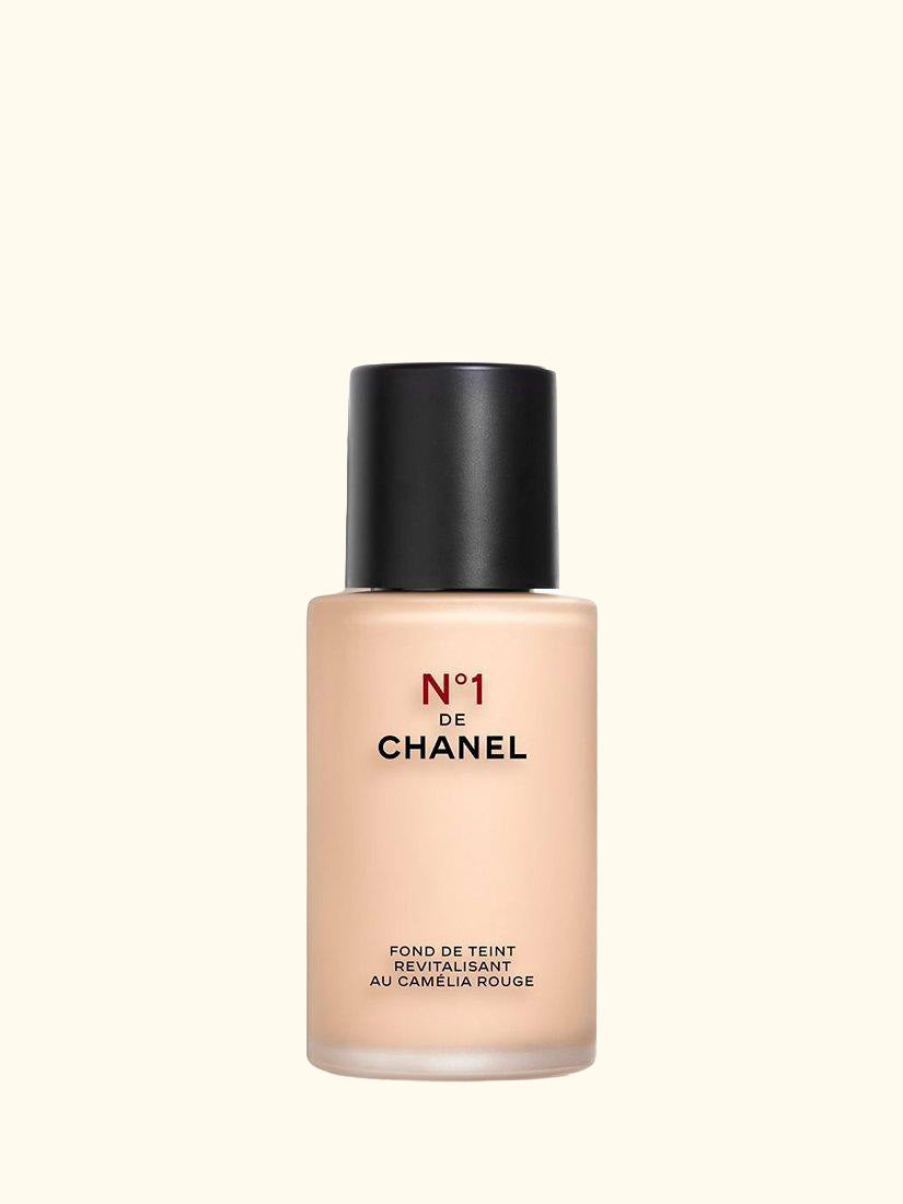 N°1 De CHANEL Revitalising Foundation Illuminates - Hydrates - Protects