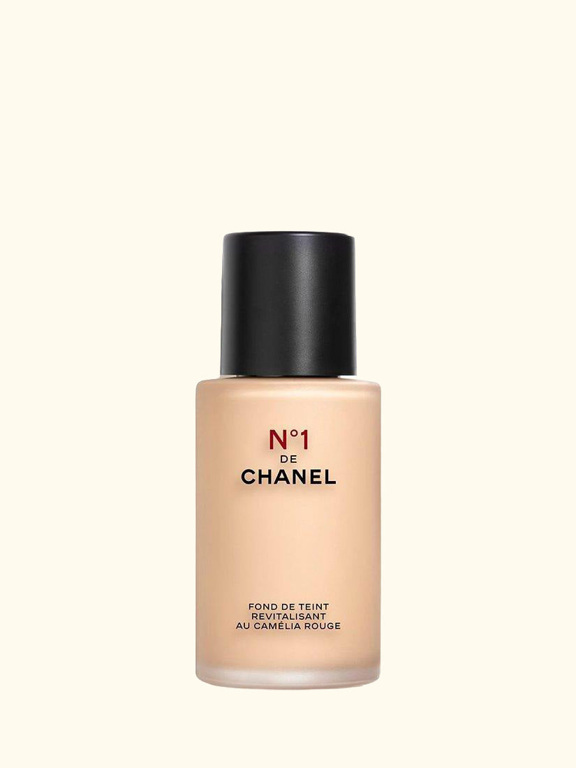 N°1 De CHANEL Revitalising Foundation Illuminates - Hydrates - Protects