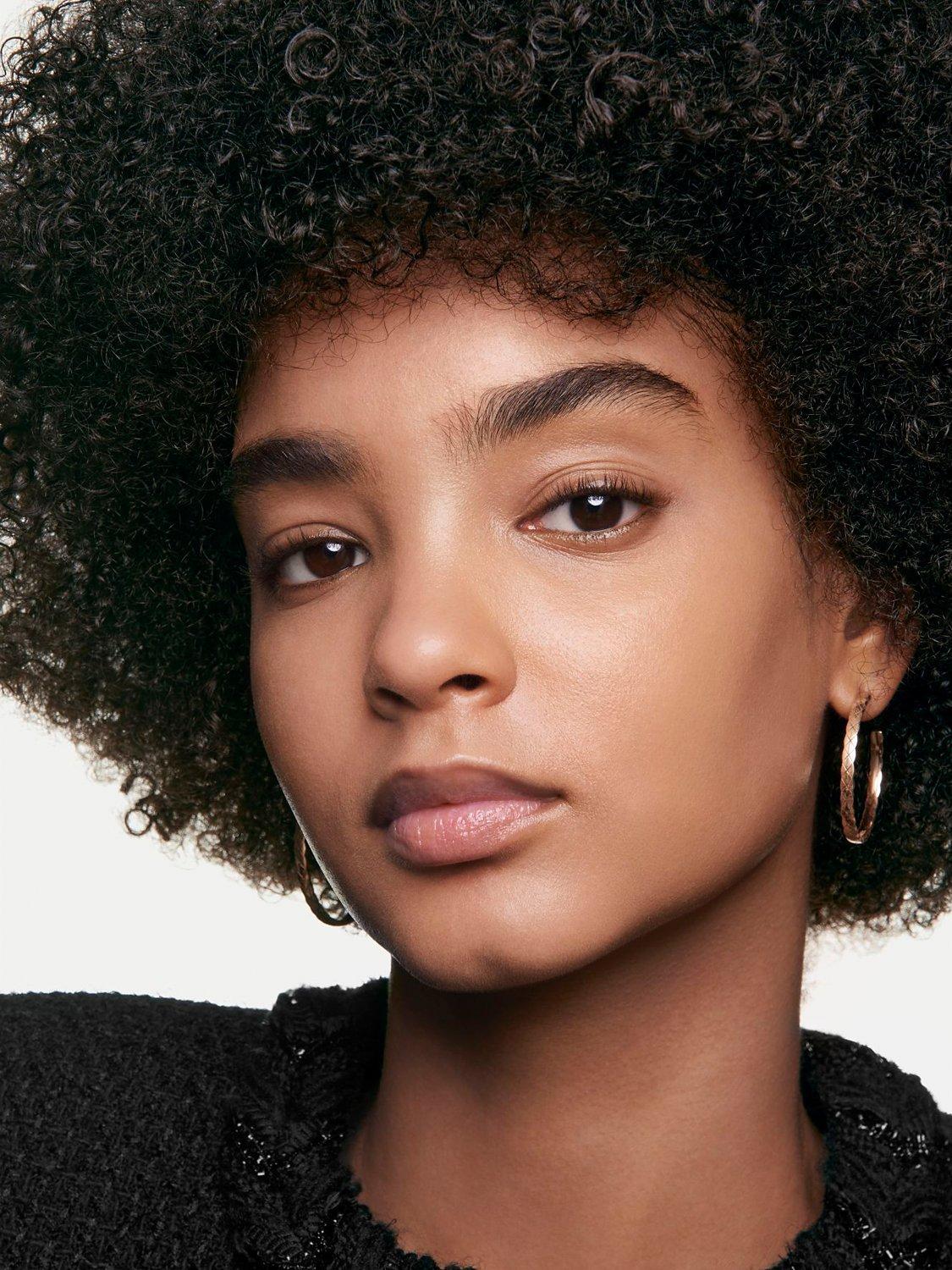 N°1 De CHANEL Revitalising Foundation Illuminates - Hydrates - Protects