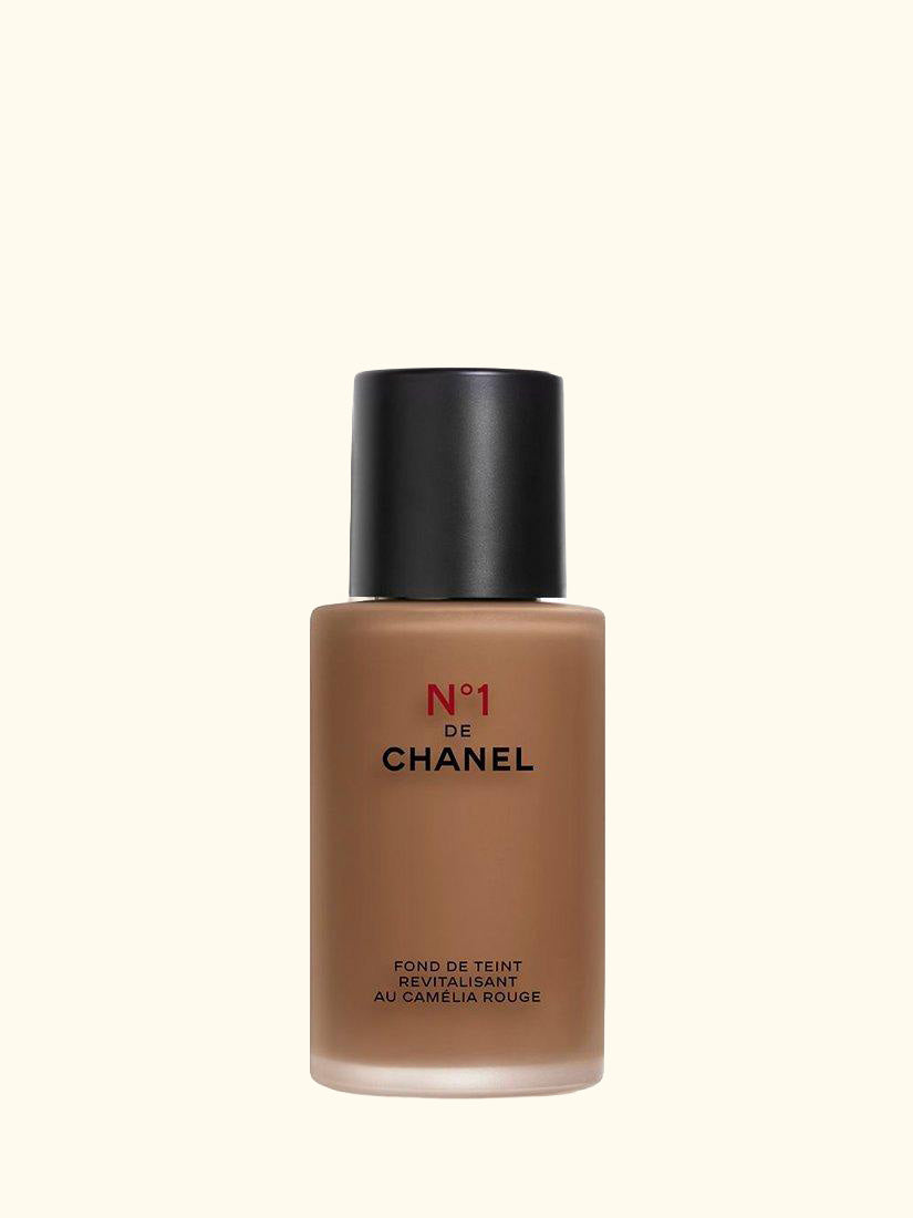 N°1 De CHANEL Revitalising Foundation Illuminates - Hydrates - Protects