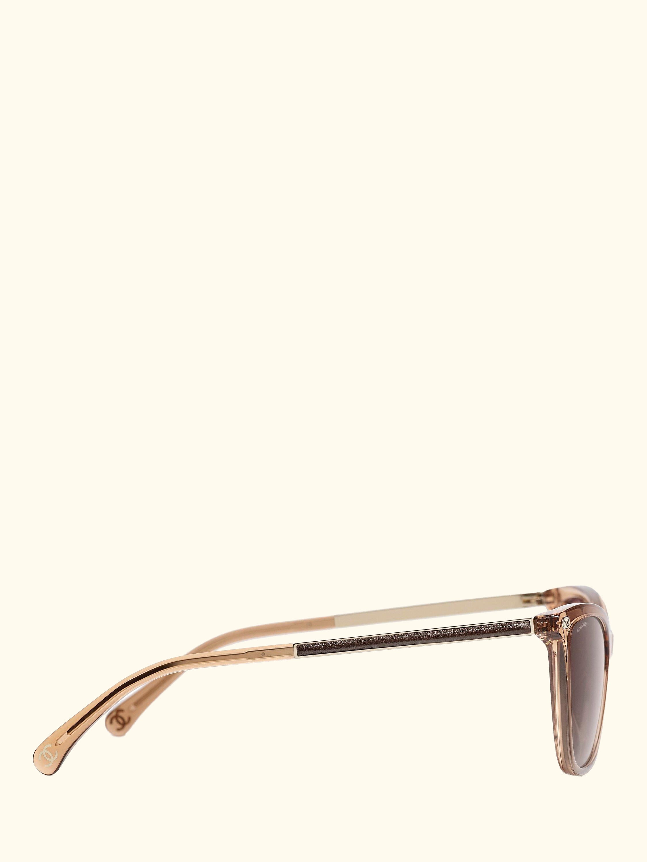 Cat's Eye Sunglasses CH5437Q Beige/Brown Gradient