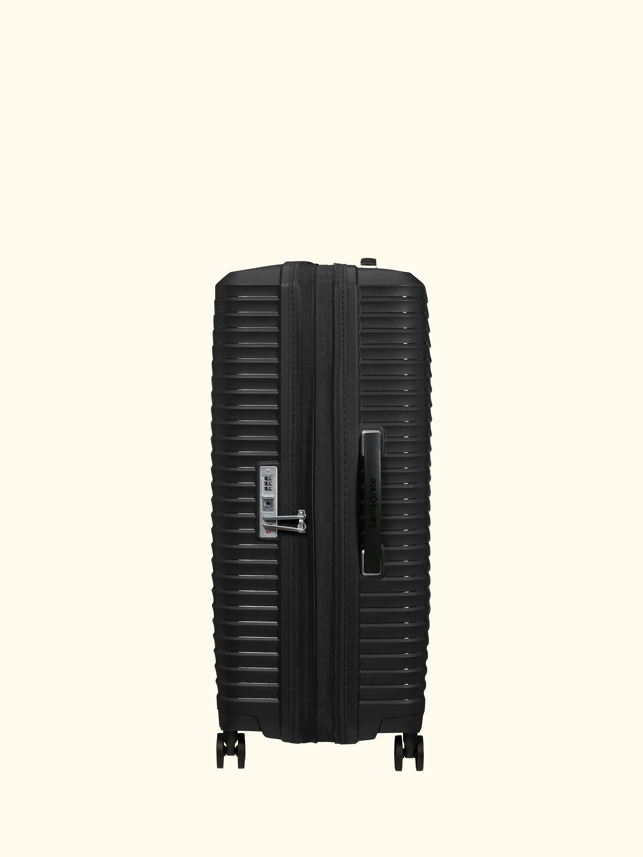 Upscape 75cm Expandable 4-Wheel Suitcase, 114L