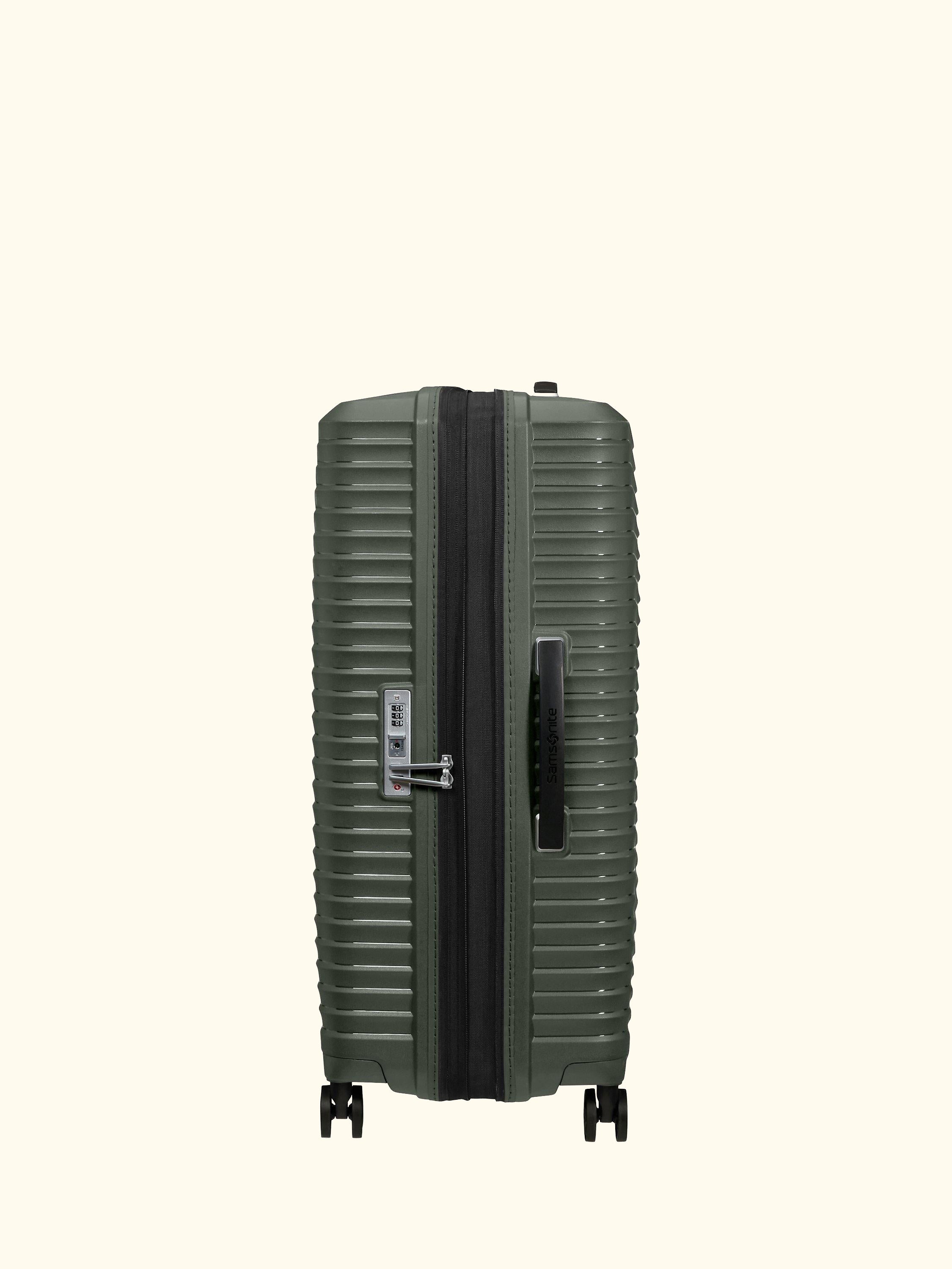 Upscape 75cm Expandable 4-Wheel Suitcase, 114L