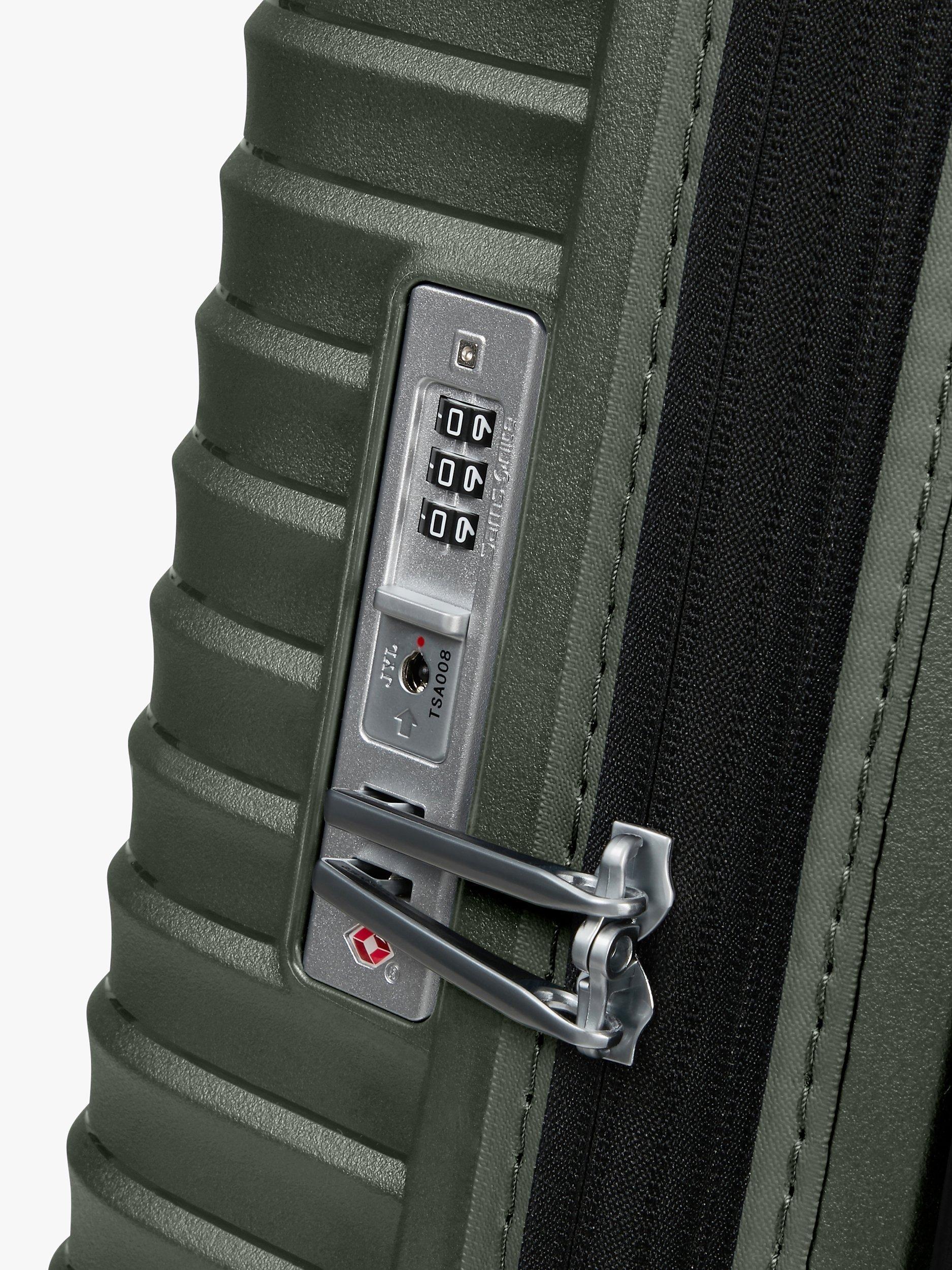 Upscape 55cm, 40cm Wide Expandable 4-Wheel Cabin Case, 45L