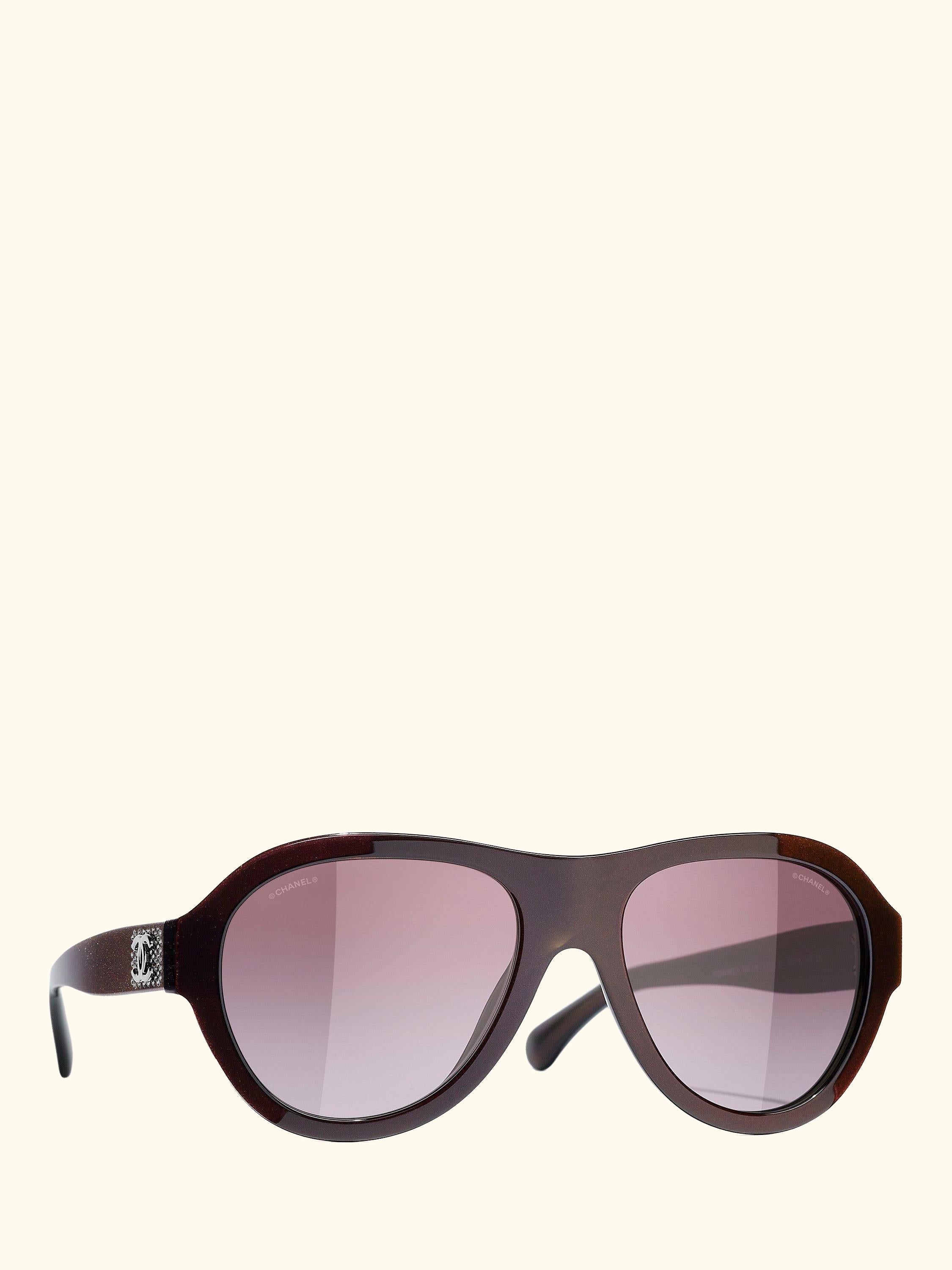 Oval Sunglasses CH5467B Iridescent Red/Violet Gradient