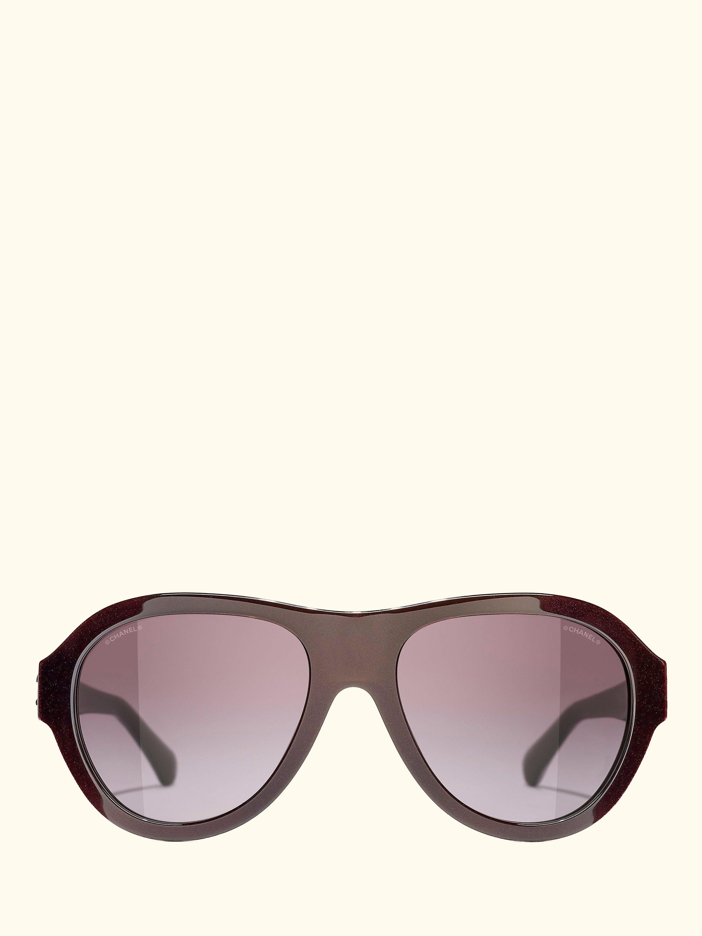Oval Sunglasses CH5467B Iridescent Red/Violet Gradient
