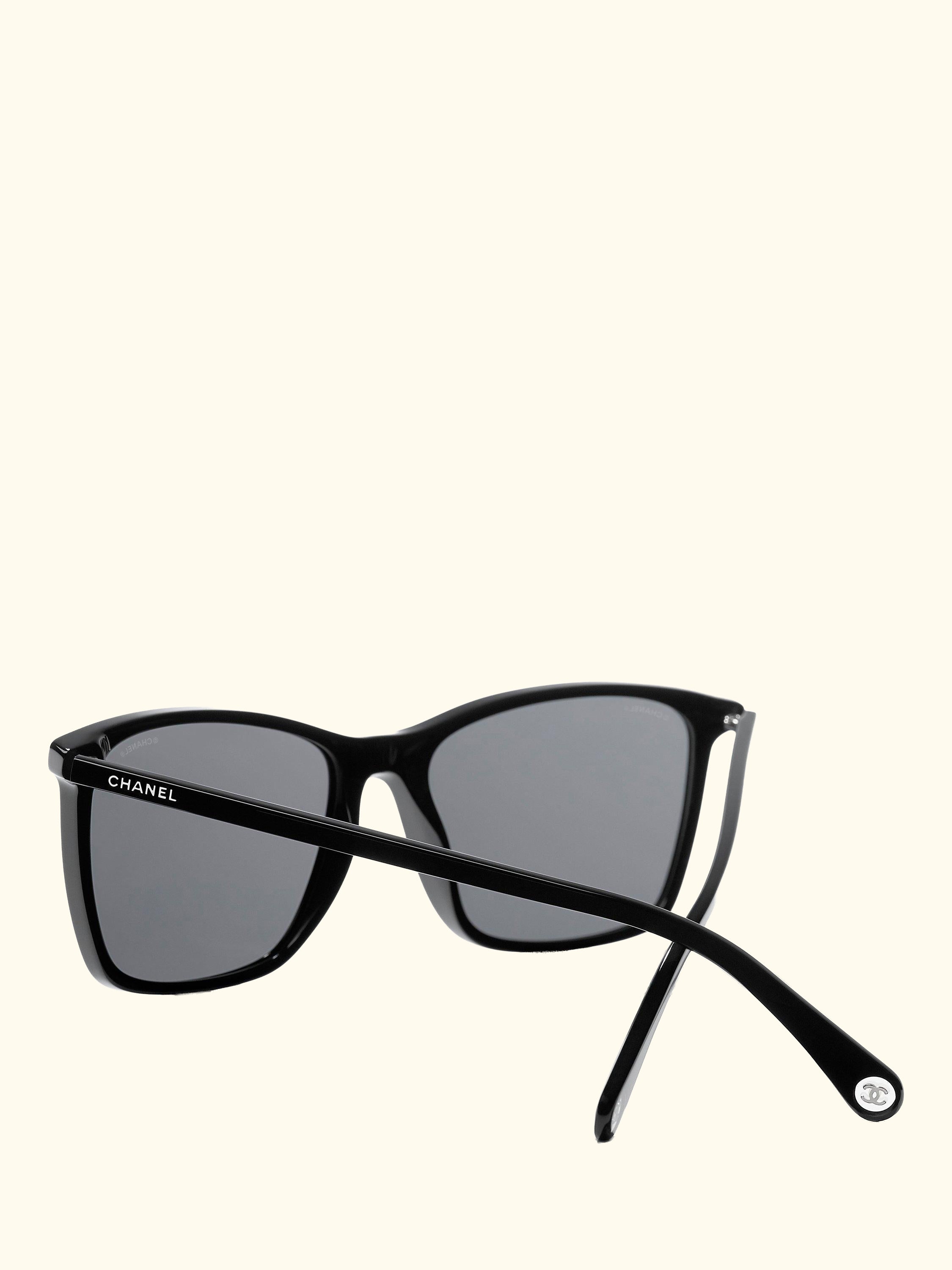 Rectangular Sunglasses CH5447 Black/Grey
