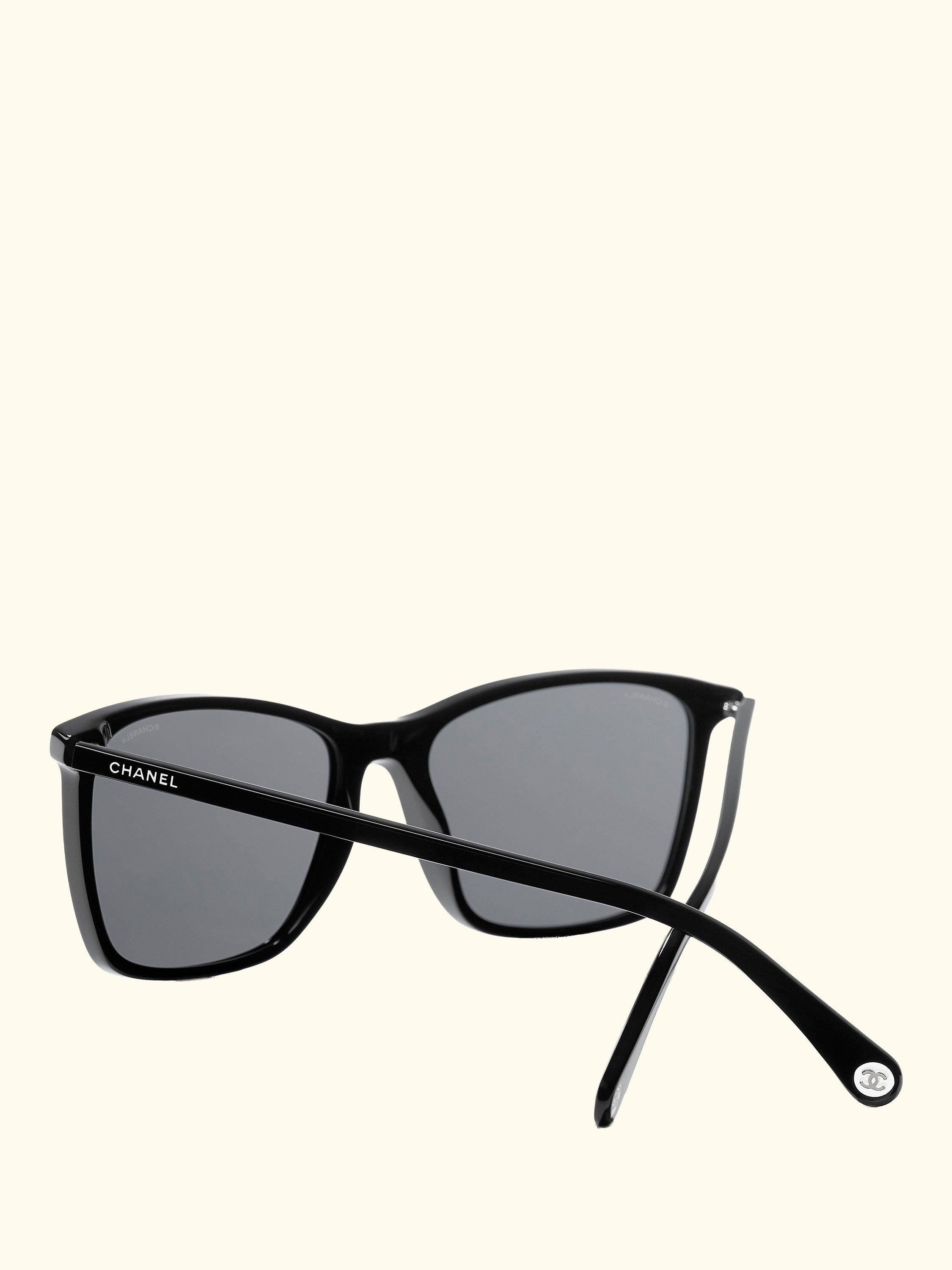 Rectangular Sunglasses CH5447 Black/Grey