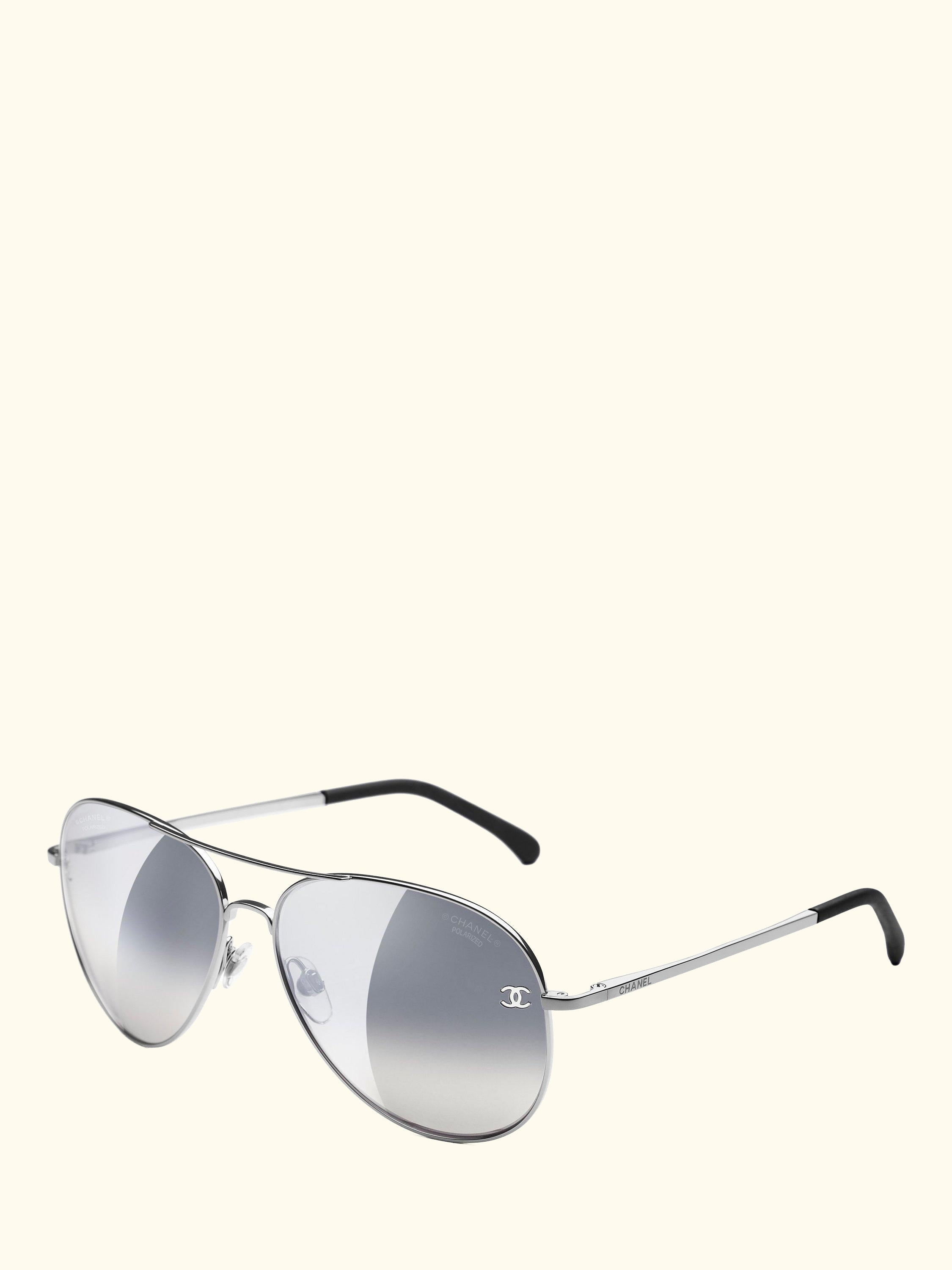 Pilot Sunglasses CH4189TQ Silver/Grey Gradient