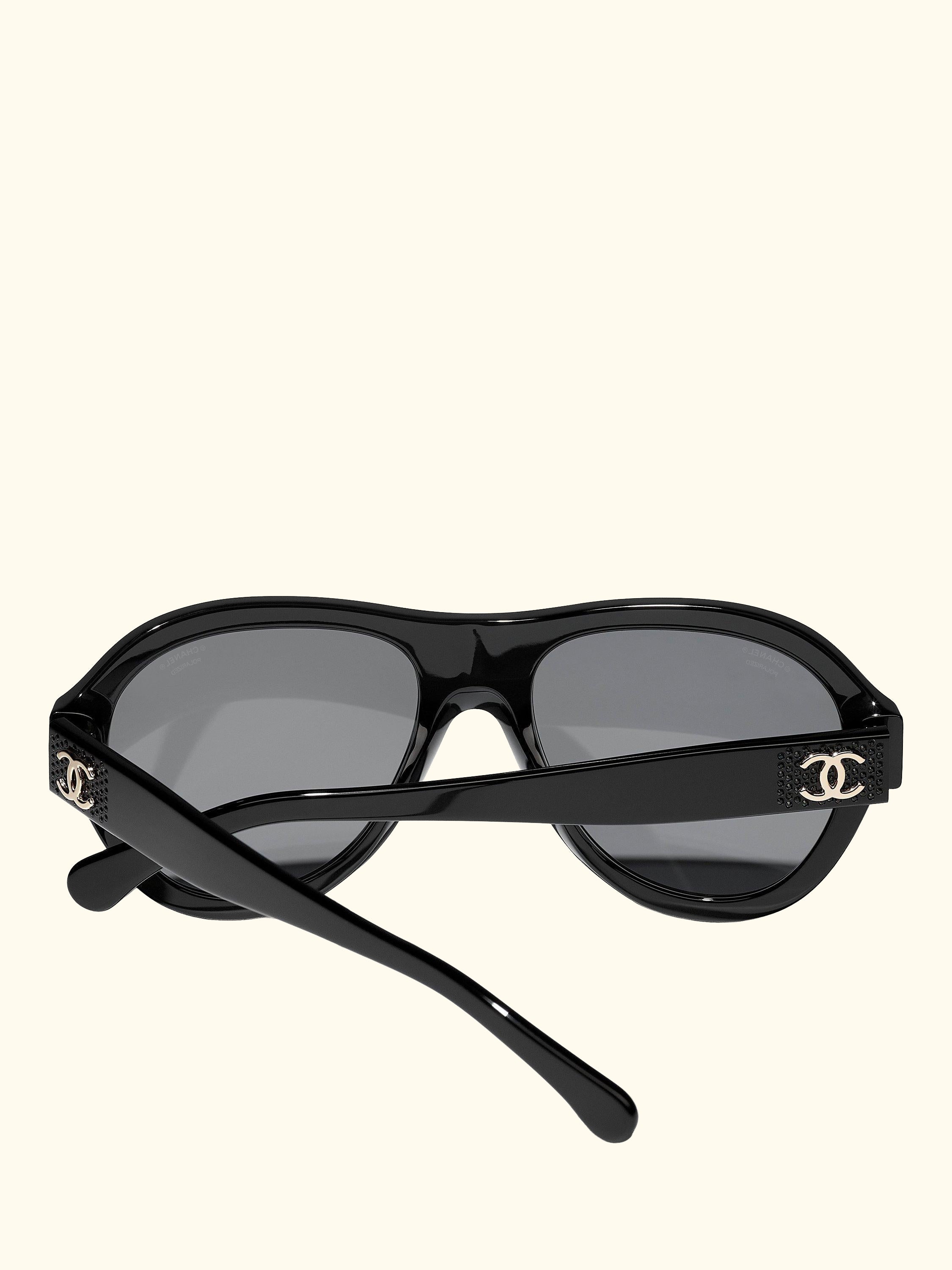 Oval Sunglasses CH5467B Black/Grey