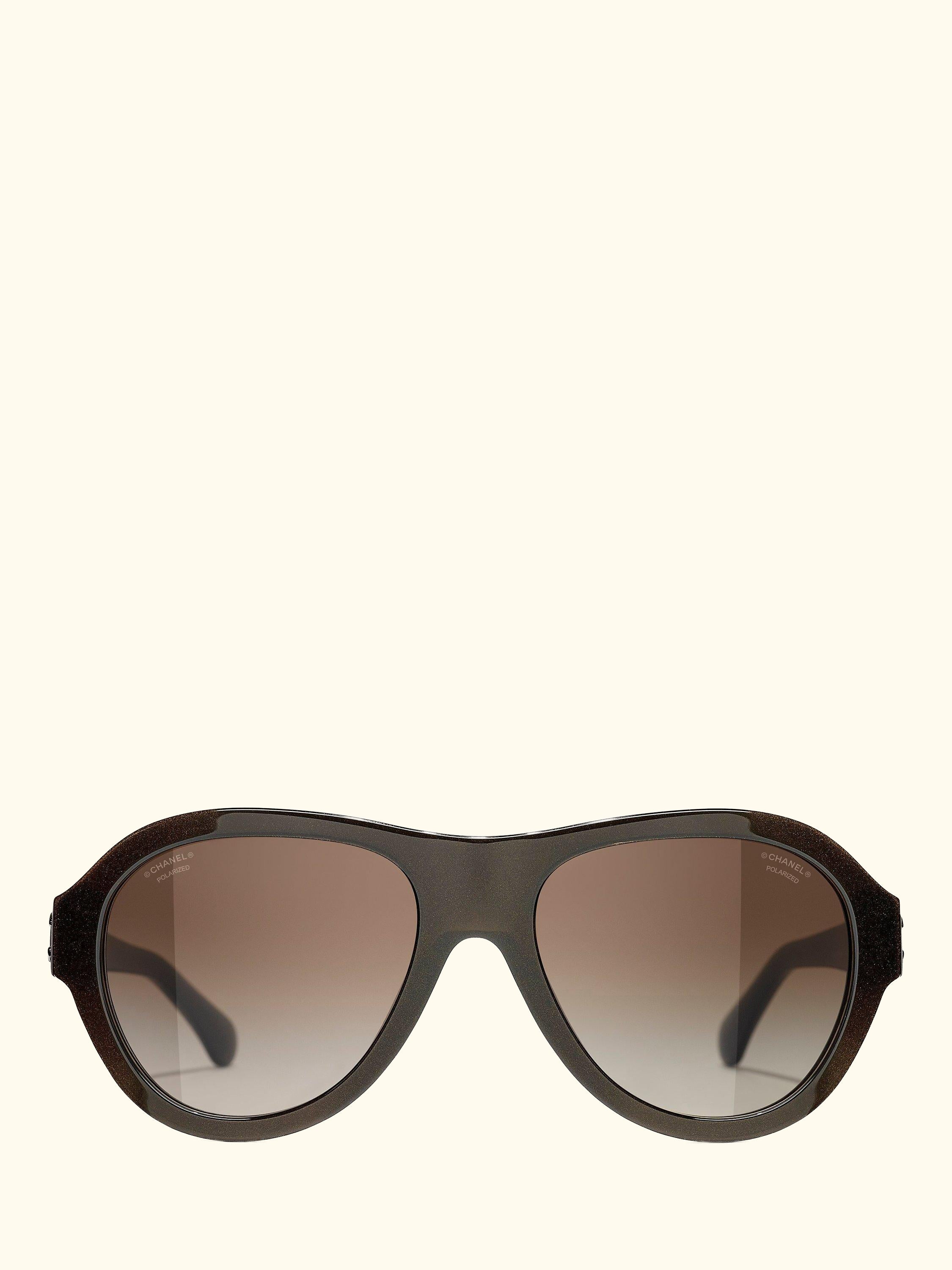 Oval Sunglasses CH5467B Iridescent Brown/Brown Gradient