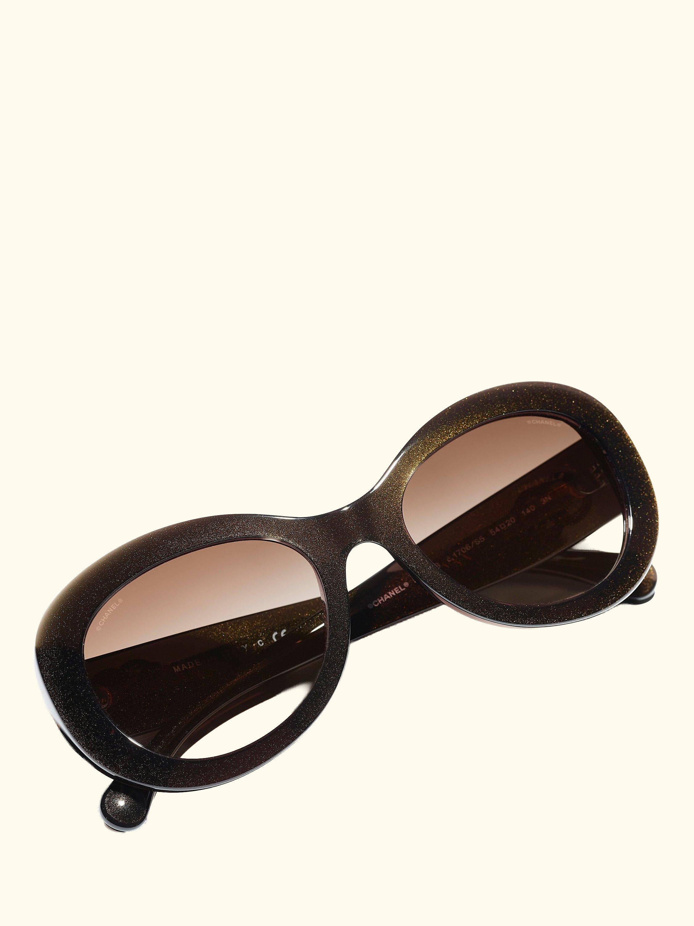 Oval Sunglasses CH5469B Iridescent Brown/Brown Gradient